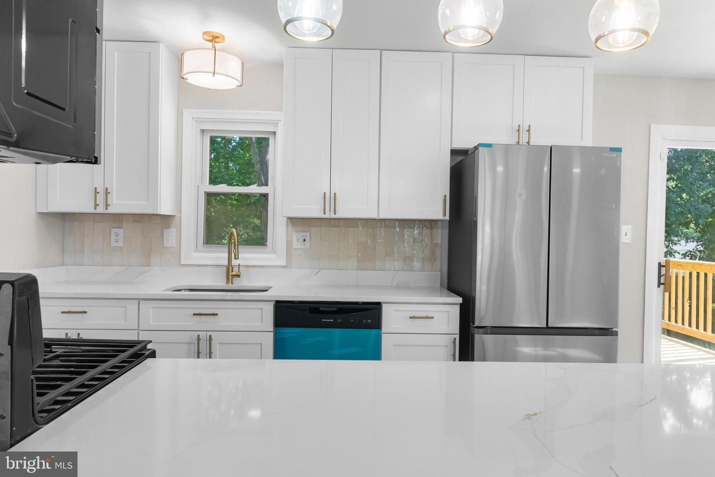 1614 MARYLAND AVE, WOODBRIDGE, Virginia 22191, 3 Bedrooms Bedrooms, 5 Rooms Rooms,2 BathroomsBathrooms,Residential,For sale,1614 MARYLAND AVE,VAPW2098318 MLS # VAPW2098318