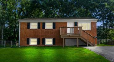 1614 MARYLAND AVE, WOODBRIDGE, Virginia 22191, 3 Bedrooms Bedrooms, 5 Rooms Rooms,2 BathroomsBathrooms,Residential,For sale,1614 MARYLAND AVE,VAPW2098318 MLS # VAPW2098318