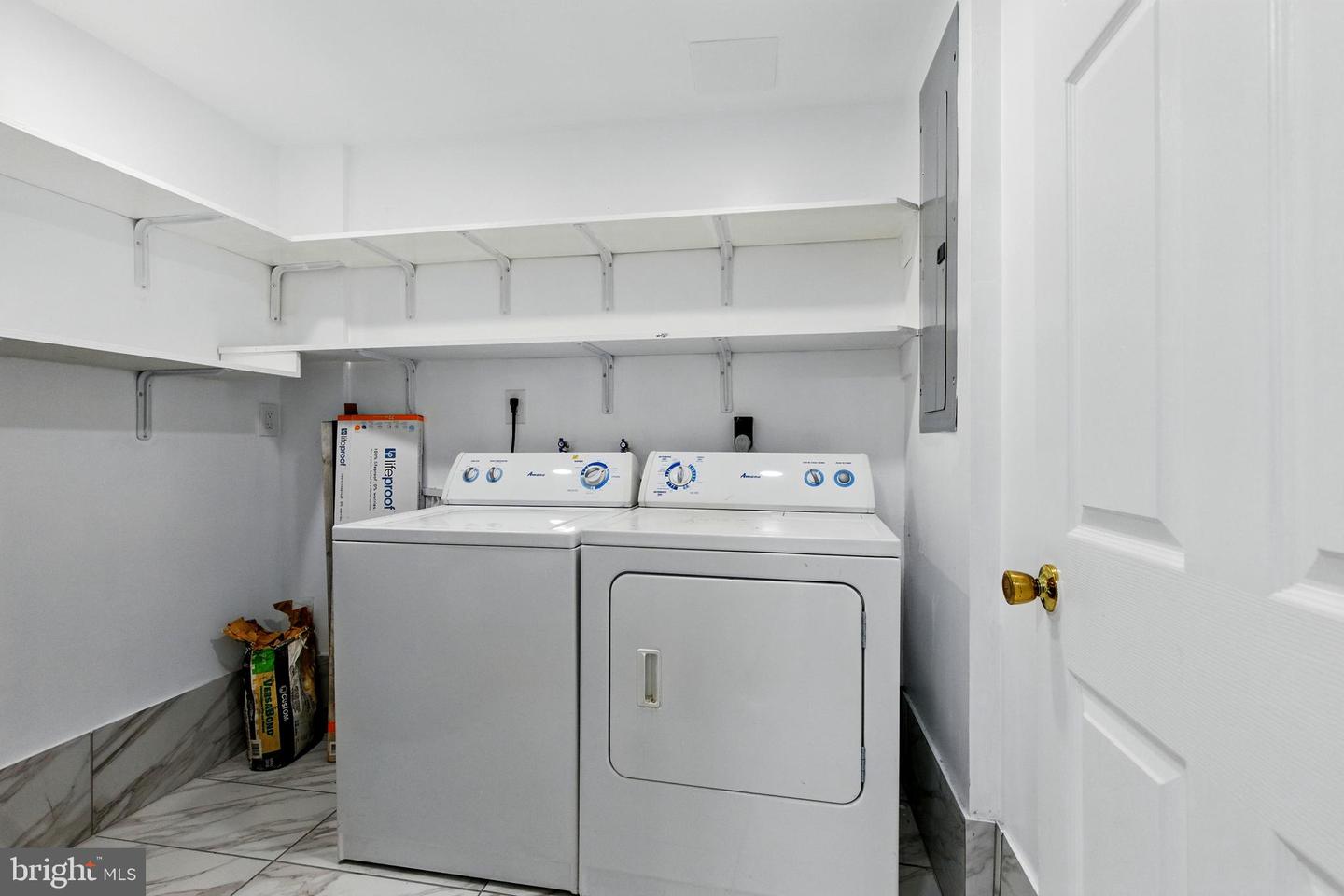 14367 N PARK CT, WOODBRIDGE, Virginia 22193, 4 Bedrooms Bedrooms, ,2 BathroomsBathrooms,Residential,For sale,14367 N PARK CT,VAPW2098416 MLS # VAPW2098416