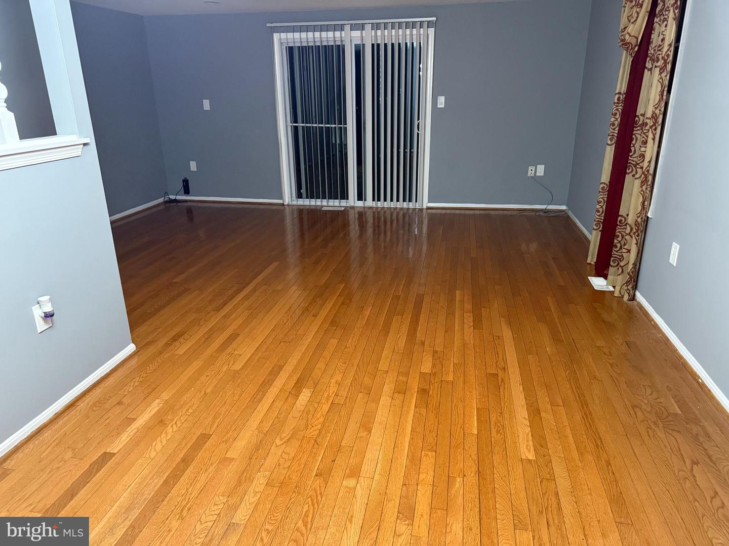 14367 N PARK CT, WOODBRIDGE, Virginia 22193, 4 Bedrooms Bedrooms, ,2 BathroomsBathrooms,Residential,For sale,14367 N PARK CT,VAPW2098416 MLS # VAPW2098416