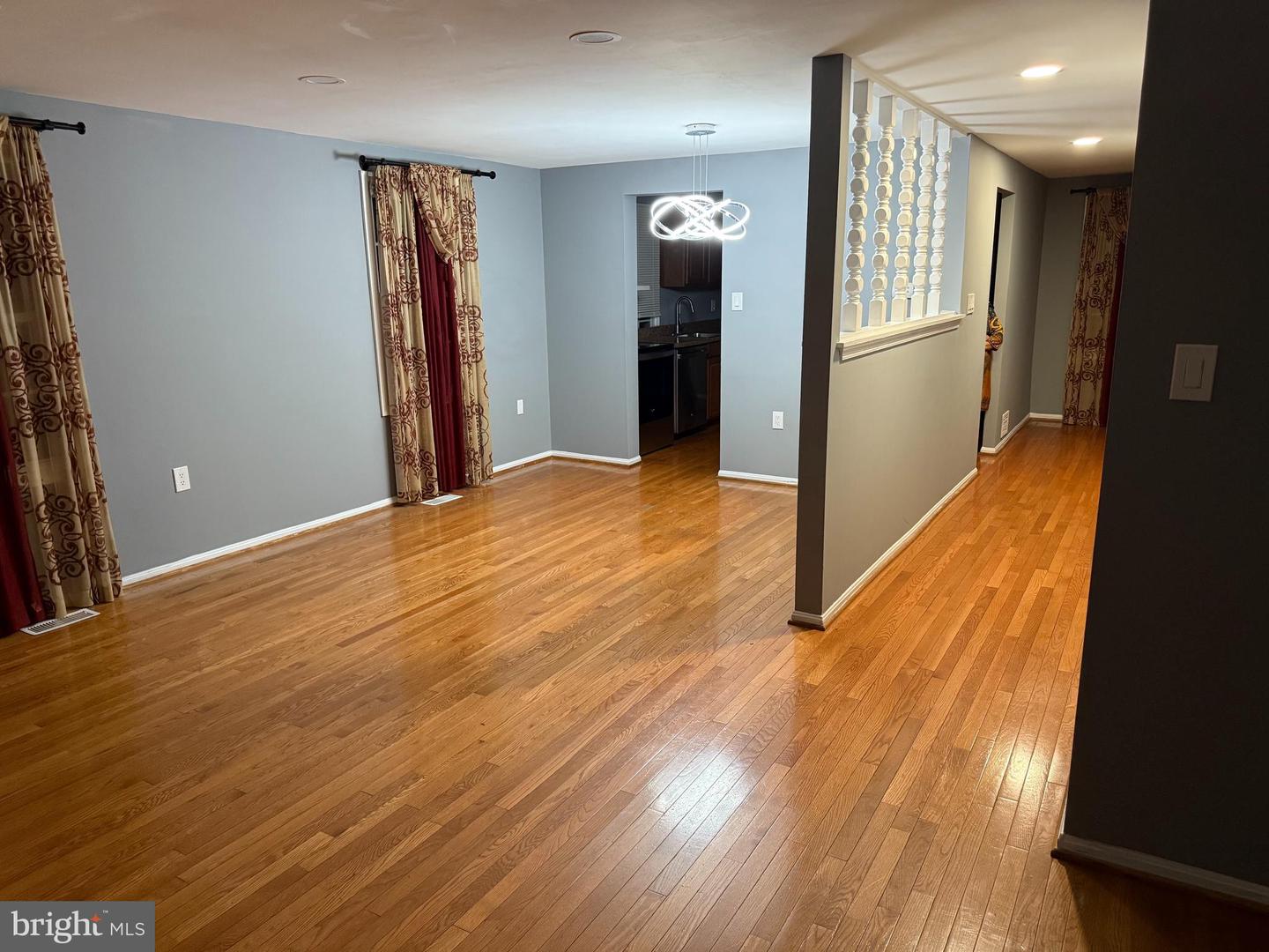 14367 N PARK CT, WOODBRIDGE, Virginia 22193, 4 Bedrooms Bedrooms, ,2 BathroomsBathrooms,Residential,For sale,14367 N PARK CT,VAPW2098416 MLS # VAPW2098416