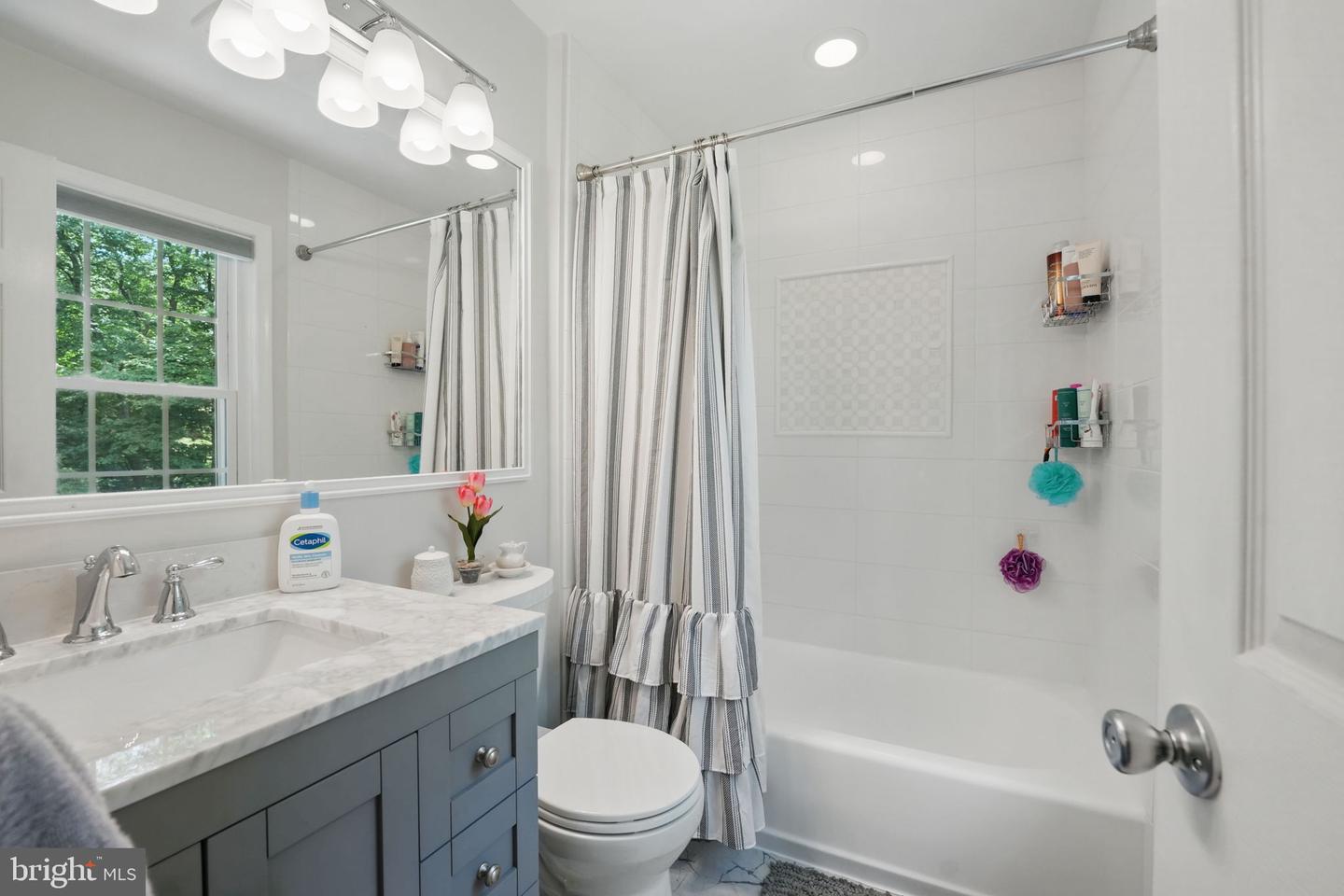 12006 PEBBLE BROOKE CT, WOODBRIDGE, Virginia 22192, 4 Bedrooms Bedrooms, ,2 BathroomsBathrooms,Residential,For sale,12006 PEBBLE BROOKE CT,VAPW2095258 MLS # VAPW2095258