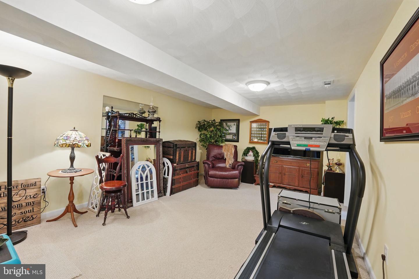 12006 PEBBLE BROOKE CT, WOODBRIDGE, Virginia 22192, 4 Bedrooms Bedrooms, ,2 BathroomsBathrooms,Residential,For sale,12006 PEBBLE BROOKE CT,VAPW2095258 MLS # VAPW2095258