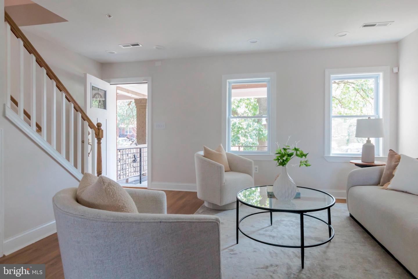 1616 C ST NE, WASHINGTON, District Of Columbia 20002, 5 Bedrooms Bedrooms, ,3 BathroomsBathrooms,Residential,For sale,1616 C ST NE,DCDC2206482 MLS # DCDC2206482