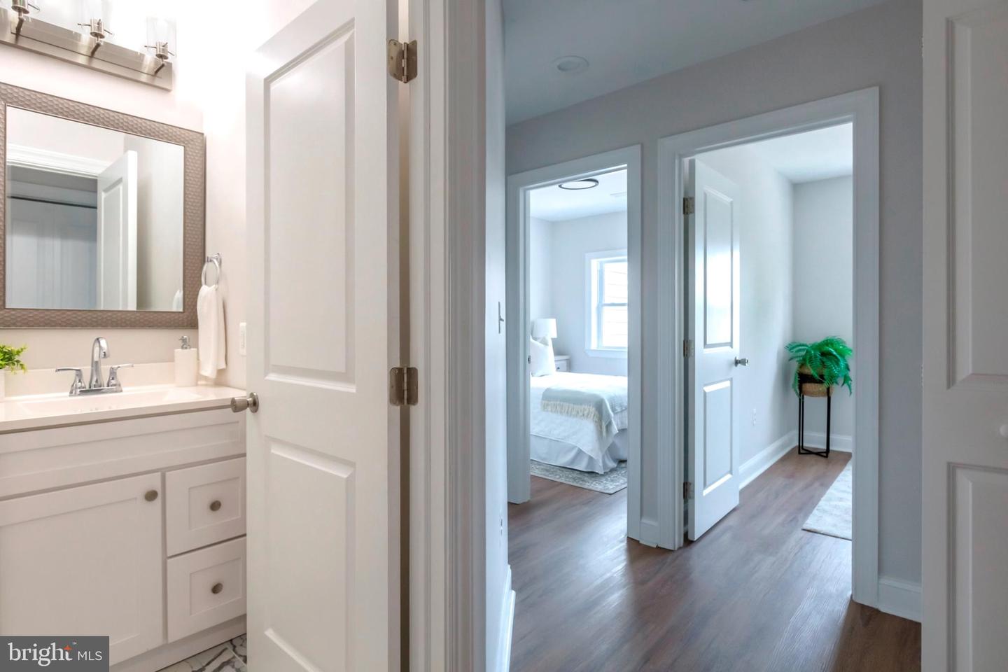 1616 C ST NE, WASHINGTON, District Of Columbia 20002, 5 Bedrooms Bedrooms, ,3 BathroomsBathrooms,Residential,For sale,1616 C ST NE,DCDC2206482 MLS # DCDC2206482