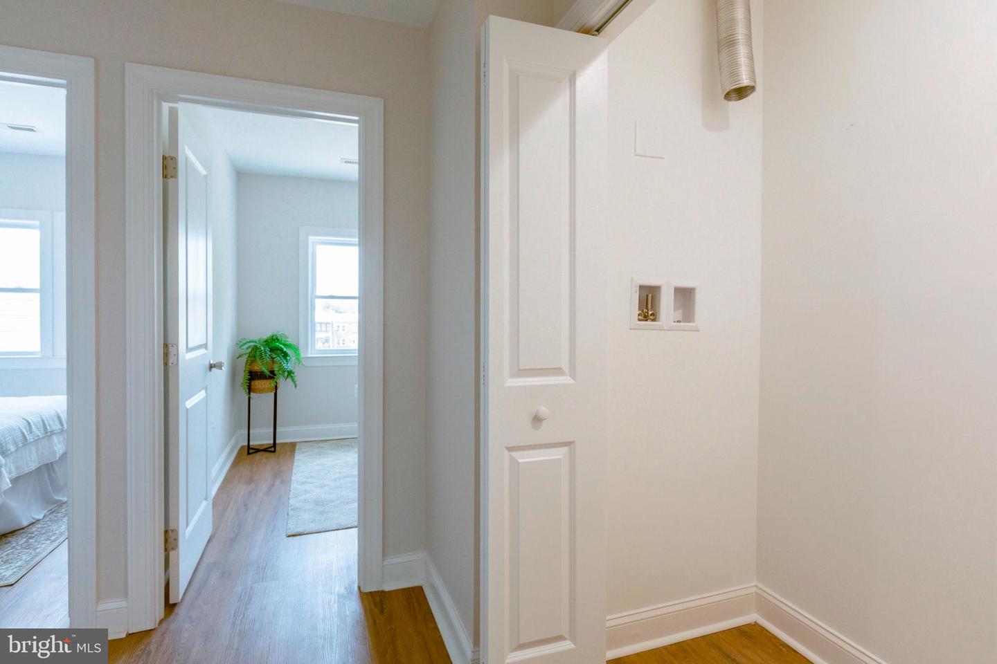 1616 C ST NE, WASHINGTON, District Of Columbia 20002, 5 Bedrooms Bedrooms, ,3 BathroomsBathrooms,Residential,For sale,1616 C ST NE,DCDC2206482 MLS # DCDC2206482