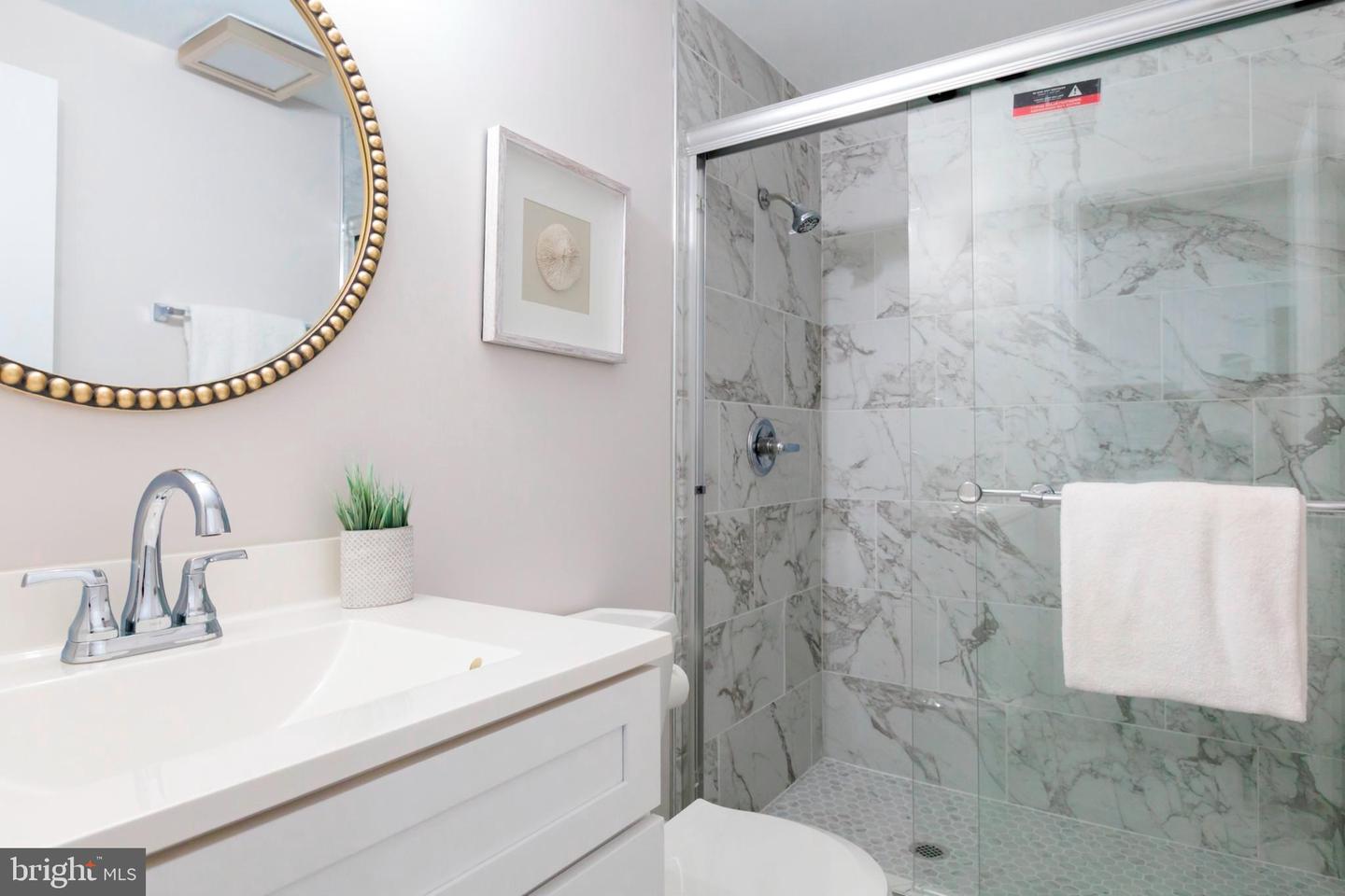 1616 C ST NE, WASHINGTON, District Of Columbia 20002, 5 Bedrooms Bedrooms, ,3 BathroomsBathrooms,Residential,For sale,1616 C ST NE,DCDC2206482 MLS # DCDC2206482