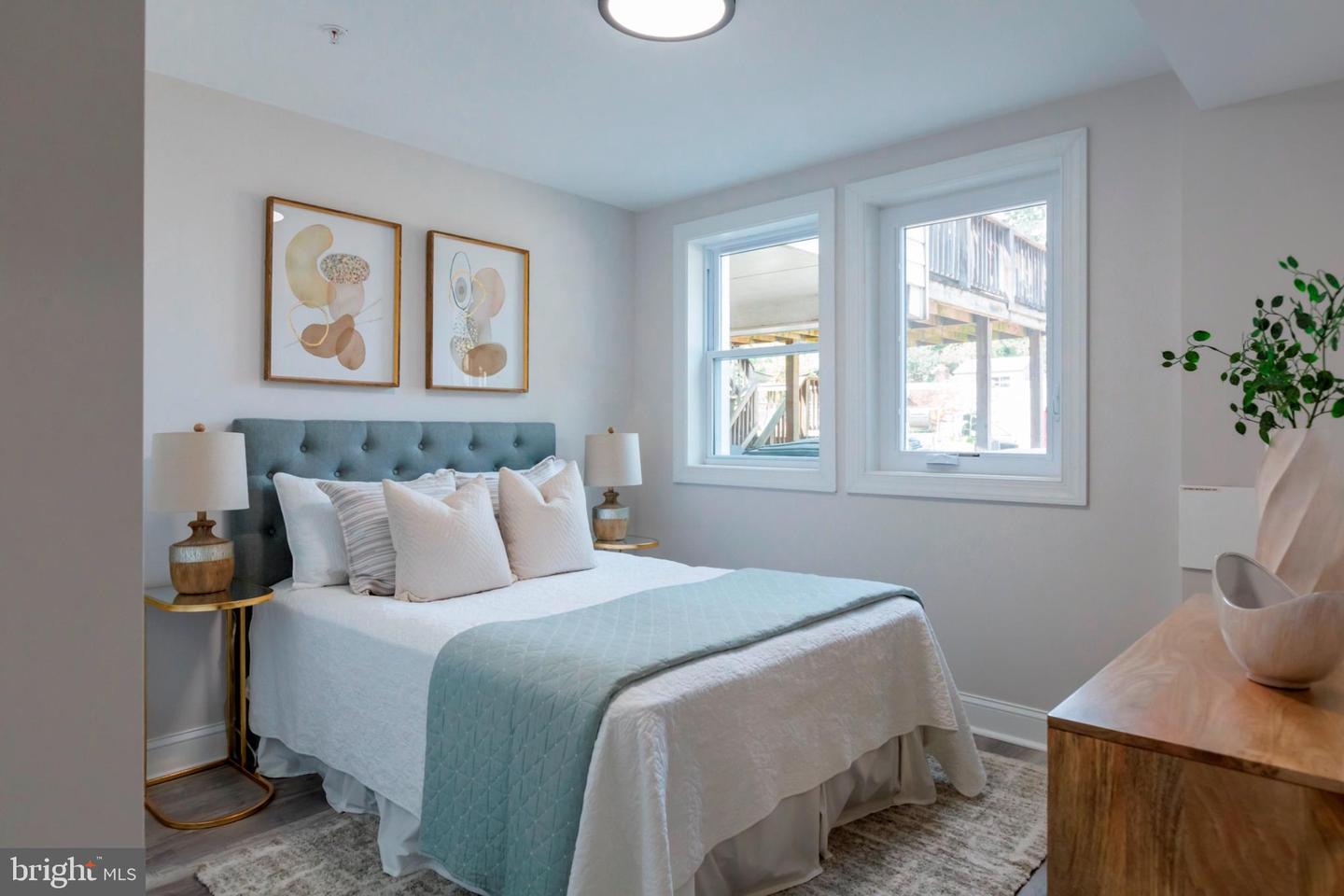 1616 C ST NE, WASHINGTON, District Of Columbia 20002, 5 Bedrooms Bedrooms, ,3 BathroomsBathrooms,Residential,For sale,1616 C ST NE,DCDC2206482 MLS # DCDC2206482