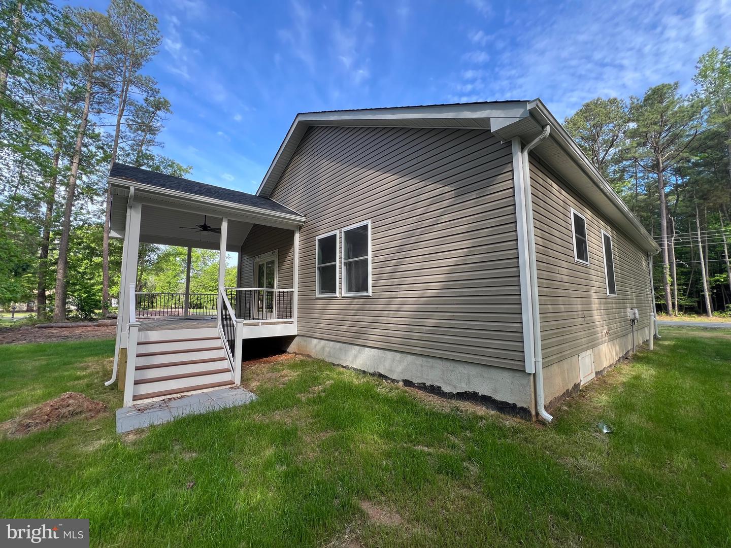 982 MATTOX AVE, COLONIAL BEACH, Virginia 22443, 3 Bedrooms Bedrooms, ,2 BathroomsBathrooms,Residential,For sale,982 MATTOX AVE,VAWE2009226 MLS # VAWE2009226
