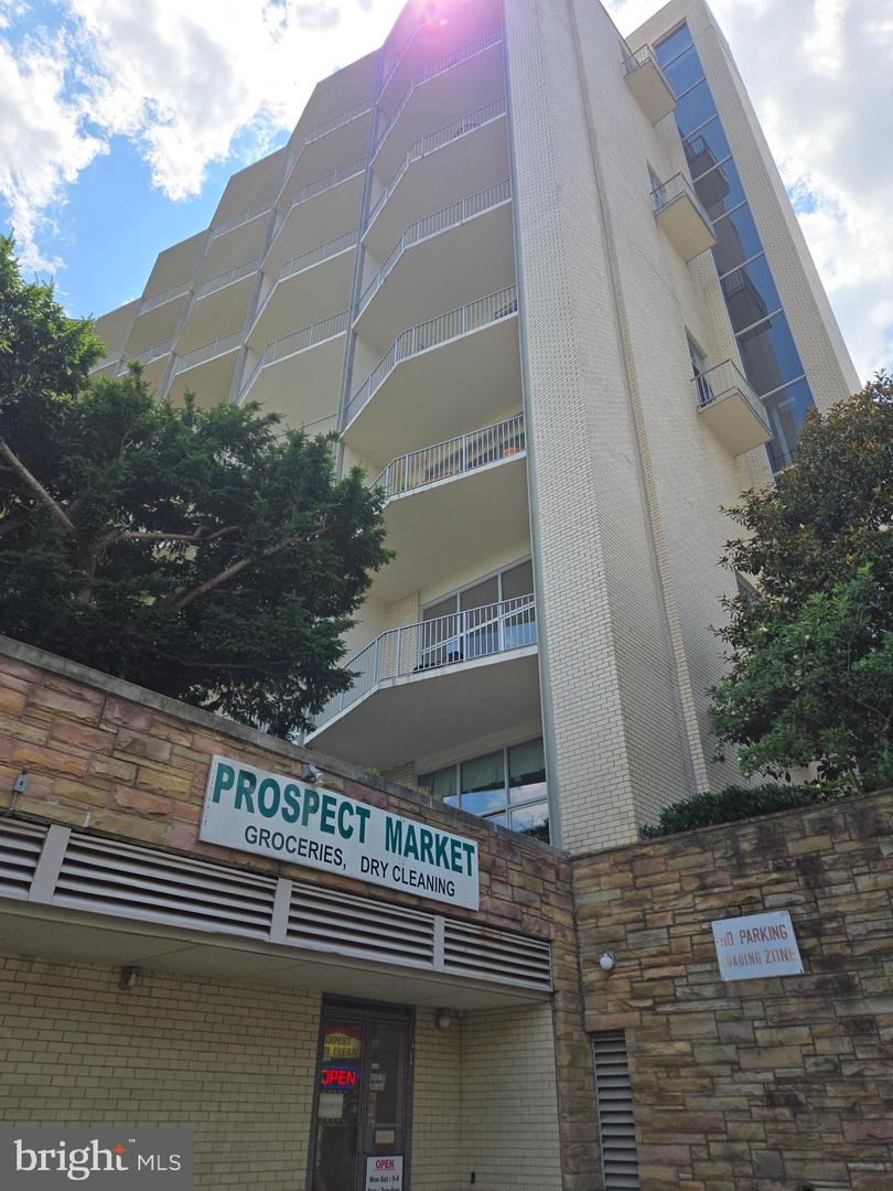 1200 NASH ST N #1200, ARLINGTON, Virginia 22209, ,Land,For sale,1200 NASH ST N #1200,VAAR2059970 MLS # VAAR2059970