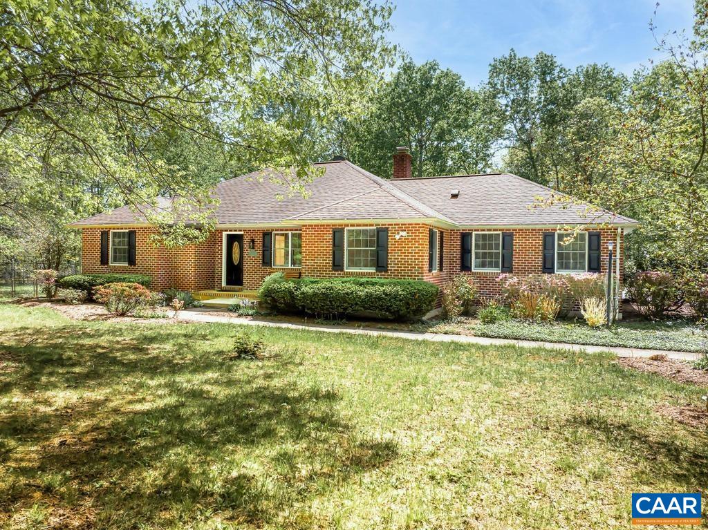 18220 GREGORY DR, GORDONSVILLE, Virginia 22942, 3 Bedrooms Bedrooms, ,2 BathroomsBathrooms,Residential,18220 GREGORY DR,664057 MLS # 664057