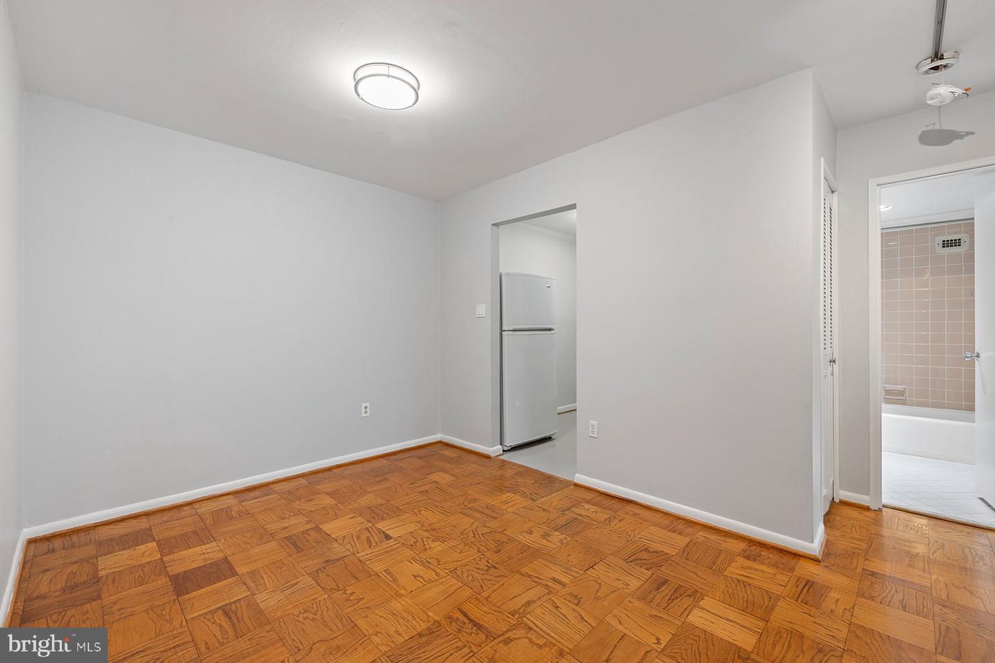 2939 VAN NESS ST NW #230, WASHINGTON, District Of Columbia 20008, 1 Bedroom Bedrooms, ,1 BathroomBathrooms,Residential,For sale,2939 VAN NESS ST NW #230,DCDC2208702 MLS # DCDC2208702