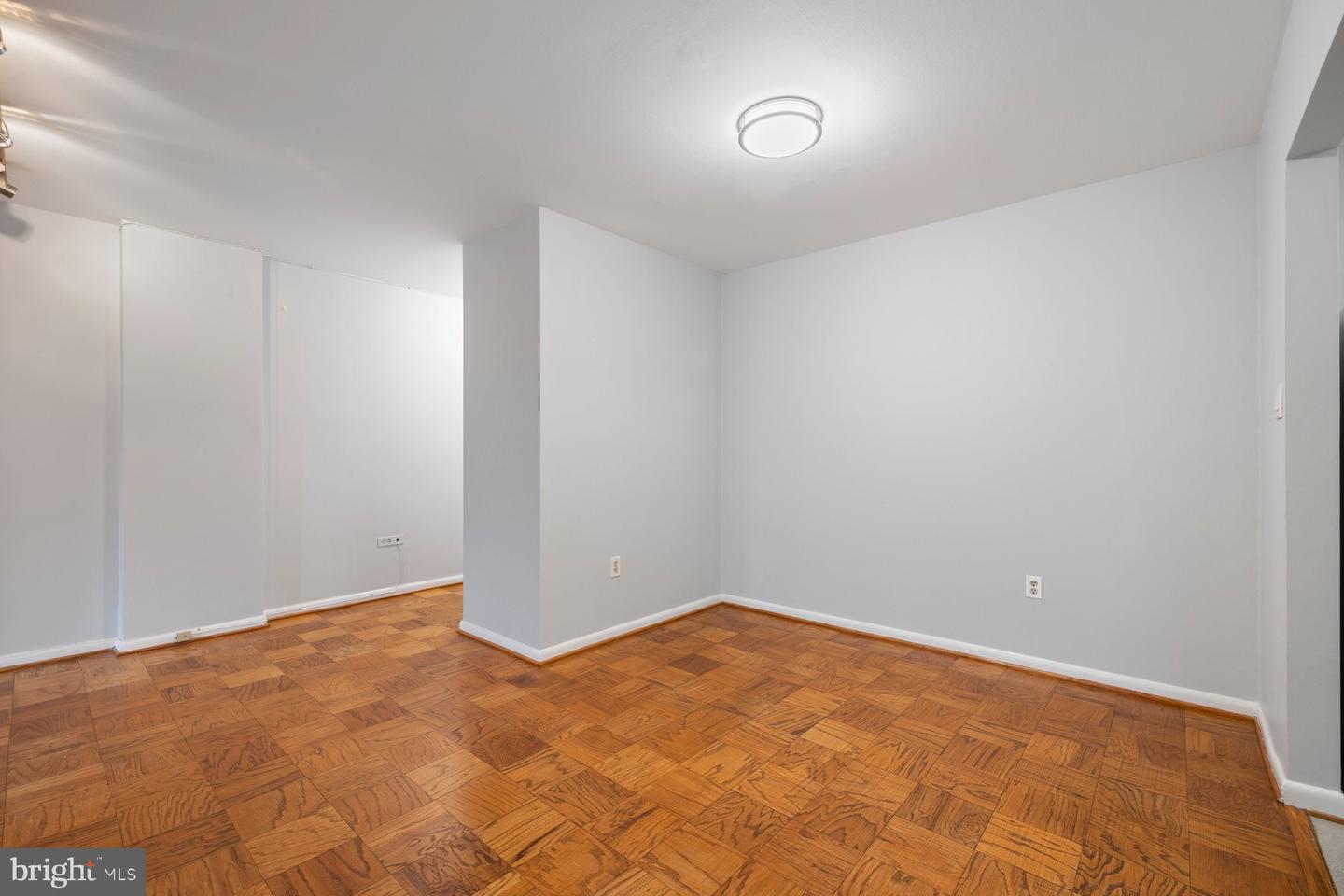 2939 VAN NESS ST NW #230, WASHINGTON, District Of Columbia 20008, 1 Bedroom Bedrooms, ,1 BathroomBathrooms,Residential,For sale,2939 VAN NESS ST NW #230,DCDC2208702 MLS # DCDC2208702