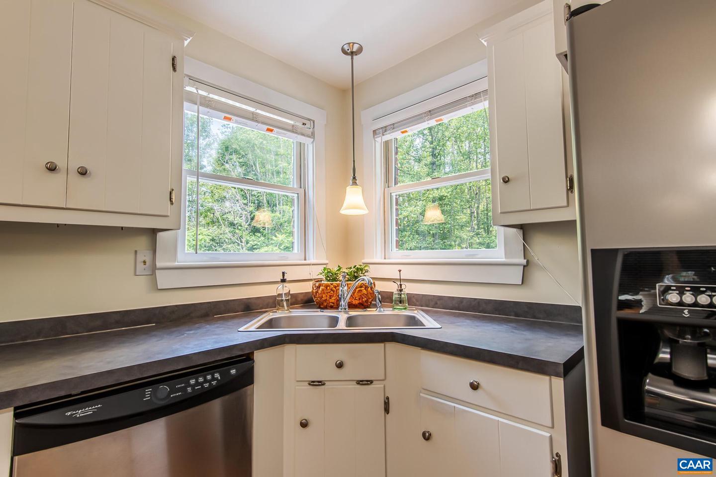 4894 GILBERT STATION RD, BARBOURSVILLE, Virginia 22923, 3 Bedrooms Bedrooms, ,3 BathroomsBathrooms,Residential,For sale,4894 GILBERT STATION RD,666287 MLS # 666287