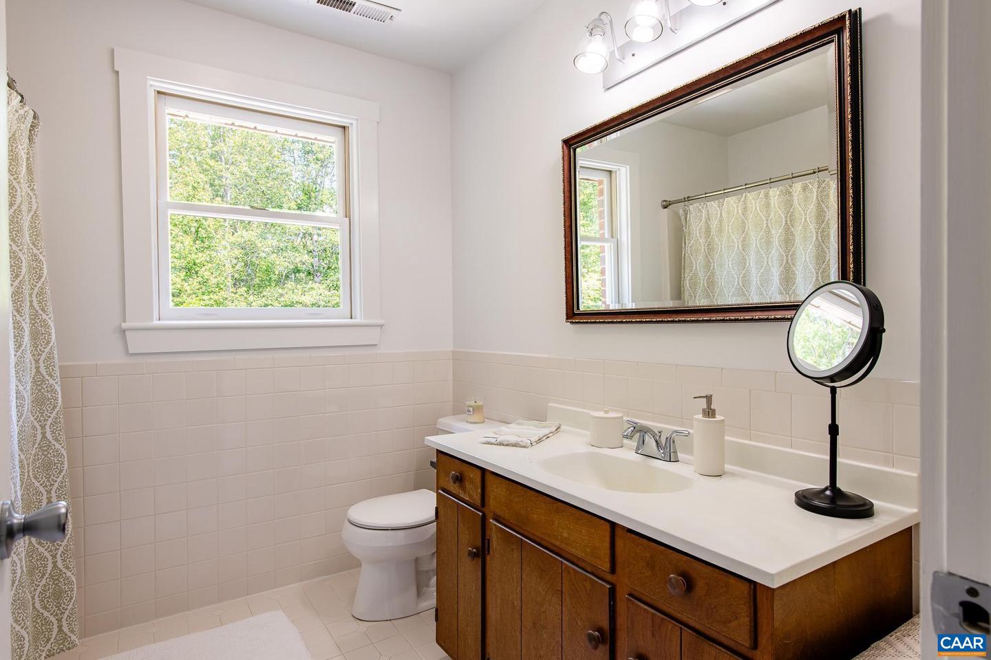 4894 GILBERT STATION RD, BARBOURSVILLE, Virginia 22923, 3 Bedrooms Bedrooms, ,3 BathroomsBathrooms,Residential,For sale,4894 GILBERT STATION RD,666287 MLS # 666287