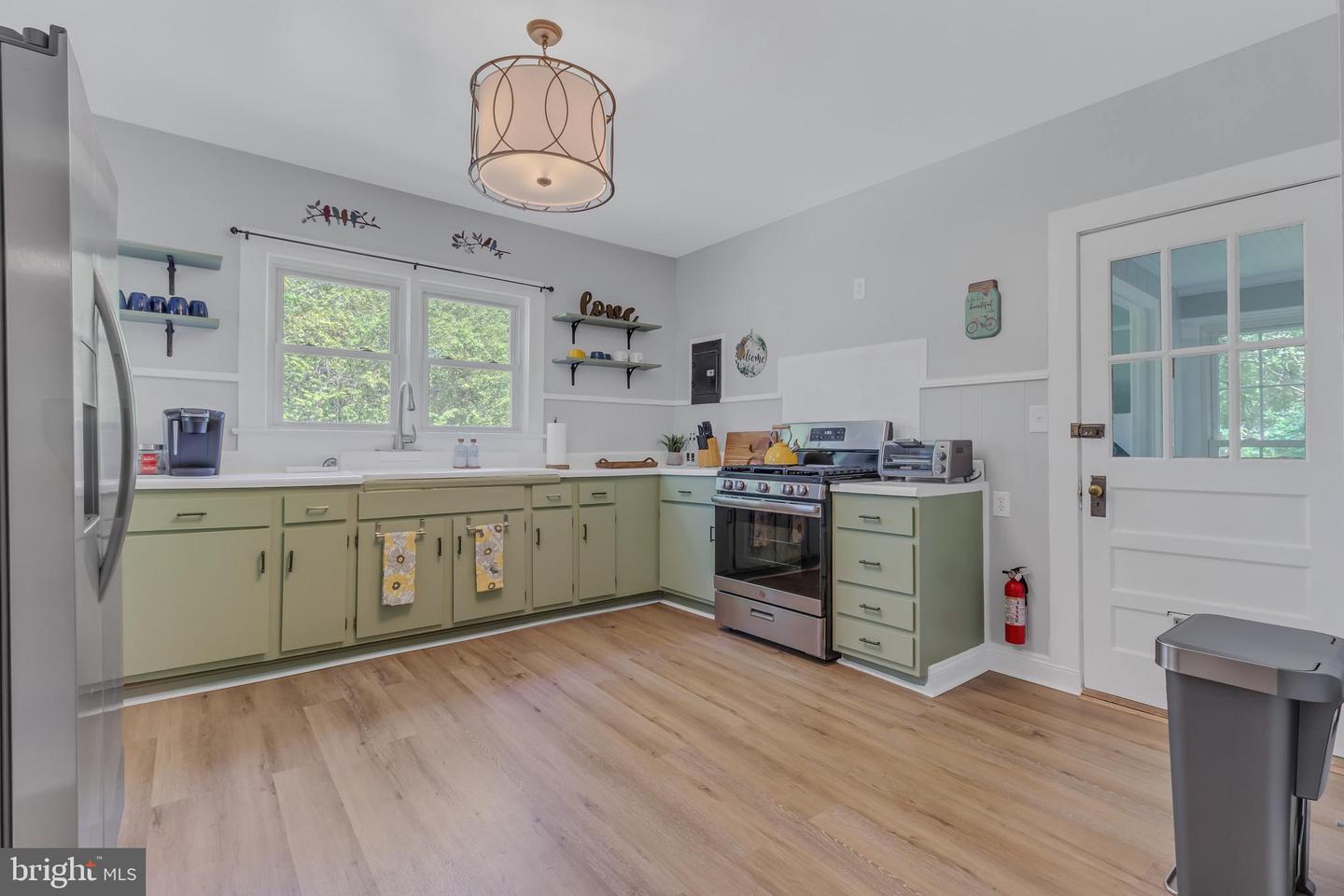 76 TUCKER HILL RD., KINSALE, Virginia 22488, 3 Bedrooms Bedrooms, 6 Rooms Rooms,1 BathroomBathrooms,Residential,For sale,76 TUCKER HILL RD.,VAWE2008440 MLS # VAWE2008440