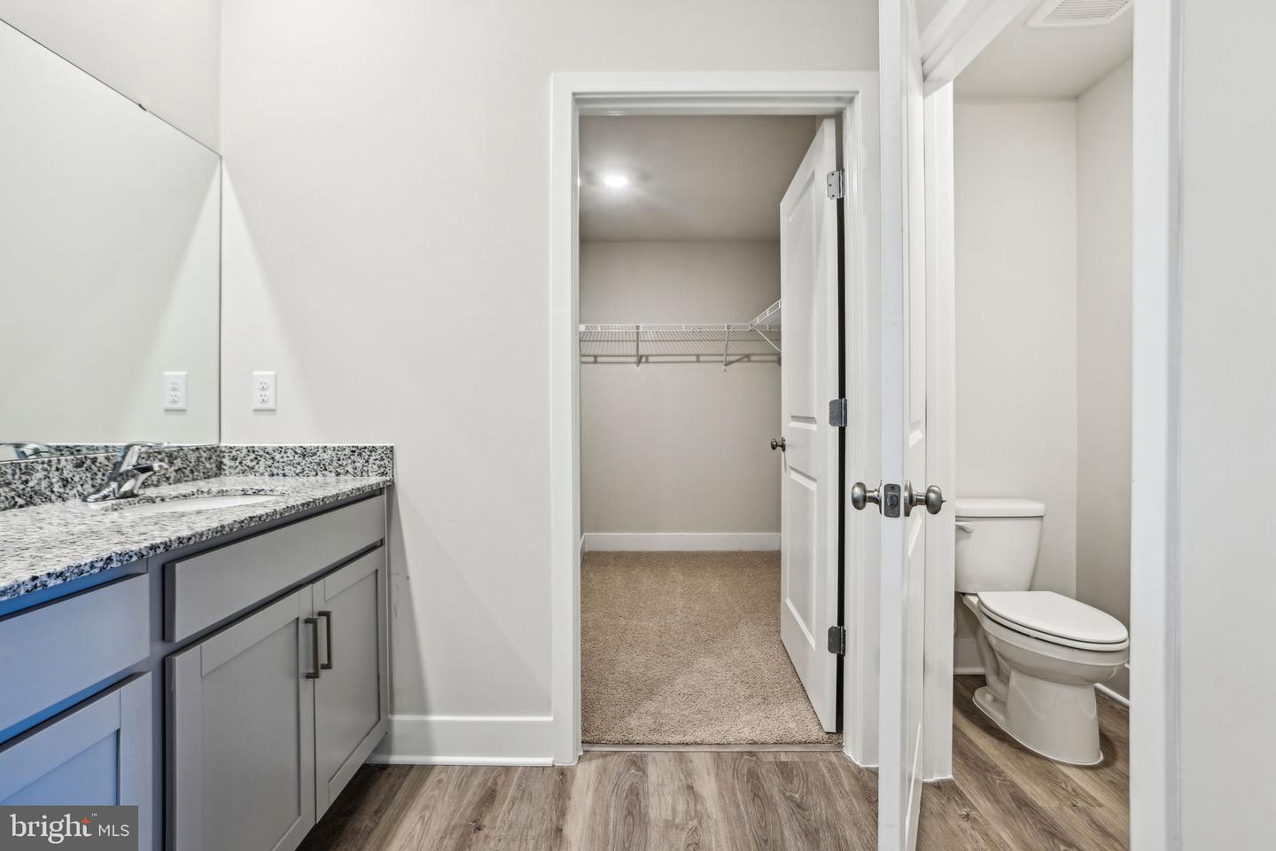 107 MASCOUTEN ST, WINCHESTER, Virginia 22602, 6 Bedrooms Bedrooms, ,4 BathroomsBathrooms,Residential,For sale,107 MASCOUTEN ST,VAFV2033694 MLS # VAFV2033694
