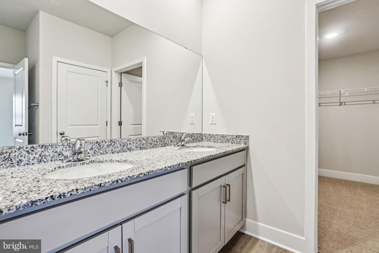 107 MASCOUTEN ST, WINCHESTER, Virginia 22602, 6 Bedrooms Bedrooms, ,4 BathroomsBathrooms,Residential,For sale,107 MASCOUTEN ST,VAFV2033694 MLS # VAFV2033694