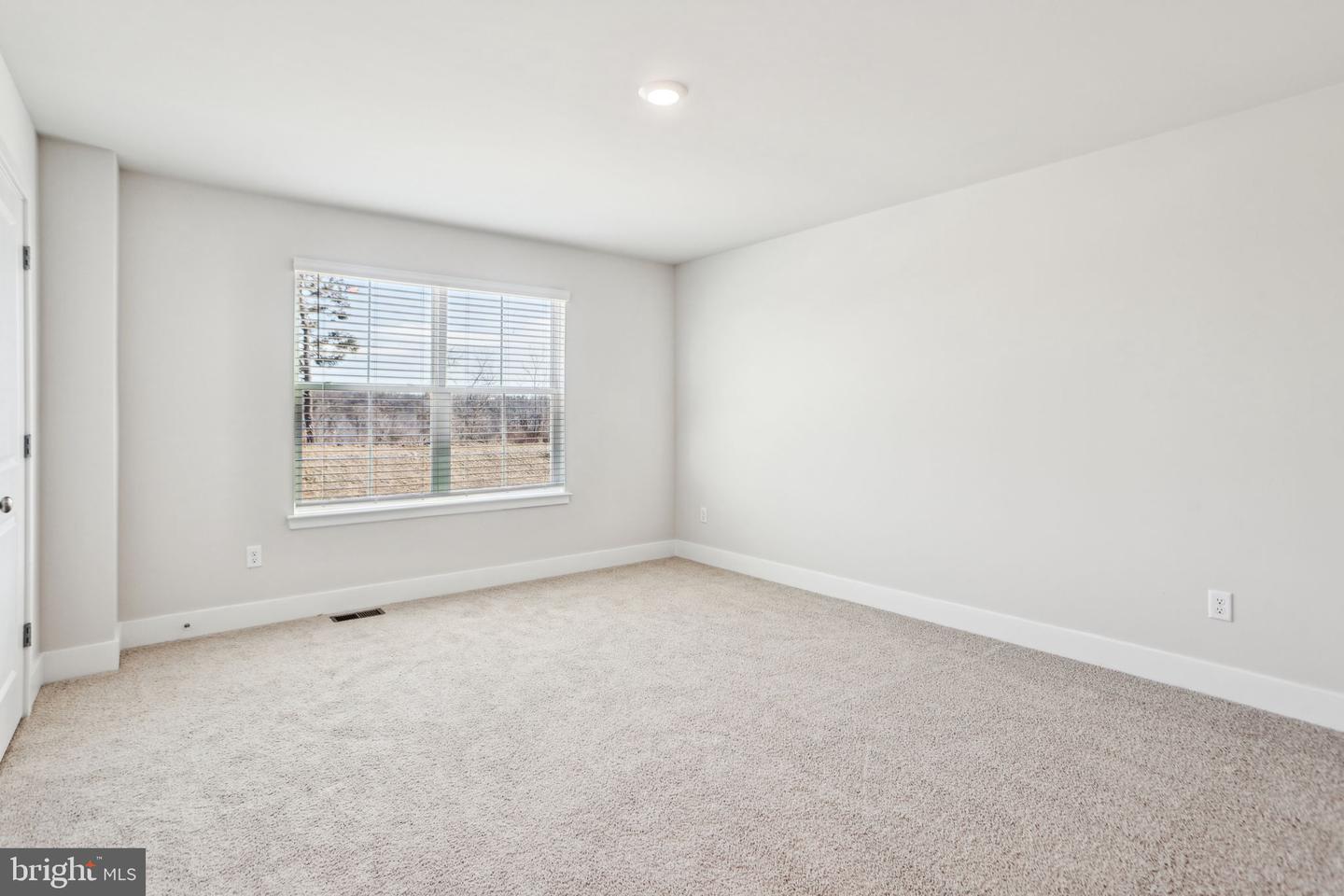 107 MASCOUTEN ST, WINCHESTER, Virginia 22602, 6 Bedrooms Bedrooms, ,4 BathroomsBathrooms,Residential,For sale,107 MASCOUTEN ST,VAFV2033694 MLS # VAFV2033694