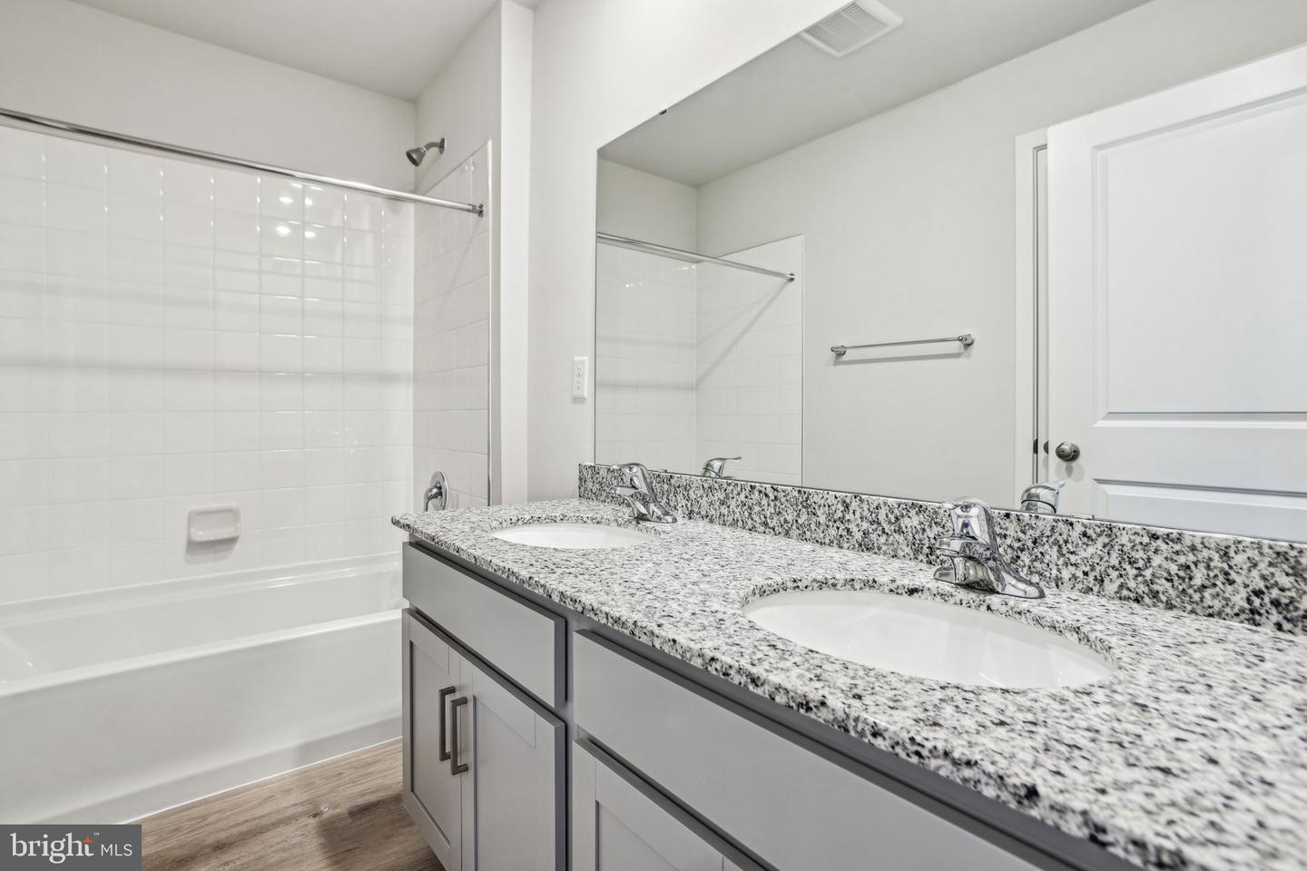 107 MASCOUTEN ST, WINCHESTER, Virginia 22602, 6 Bedrooms Bedrooms, ,4 BathroomsBathrooms,Residential,For sale,107 MASCOUTEN ST,VAFV2033694 MLS # VAFV2033694