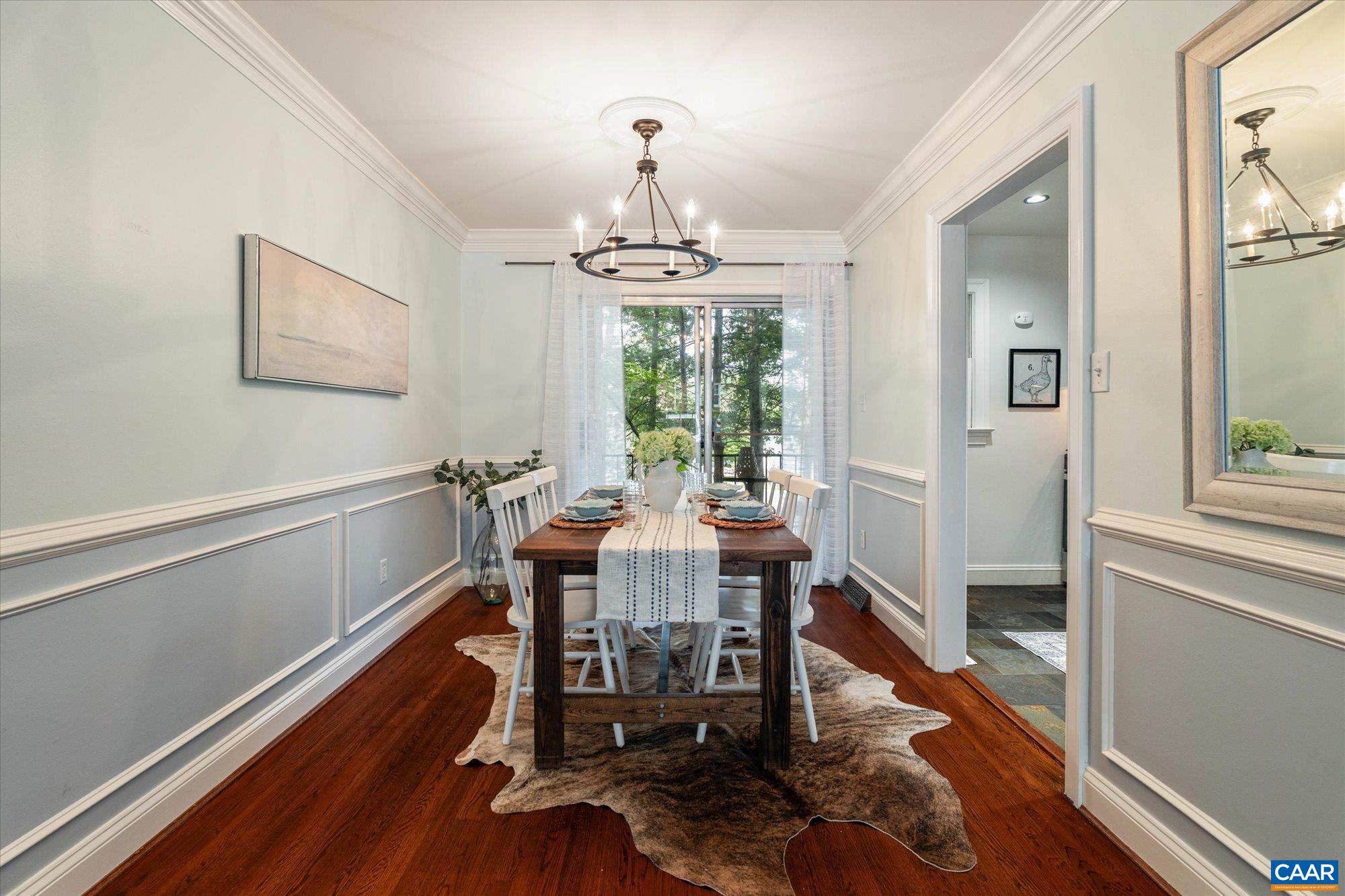2405 BARRACKS CT, CHARLOTTESVILLE, Virginia 22901, 2 Bedrooms Bedrooms, ,1 BathroomBathrooms,Residential,2405 BARRACKS CT,665588 MLS # 665588