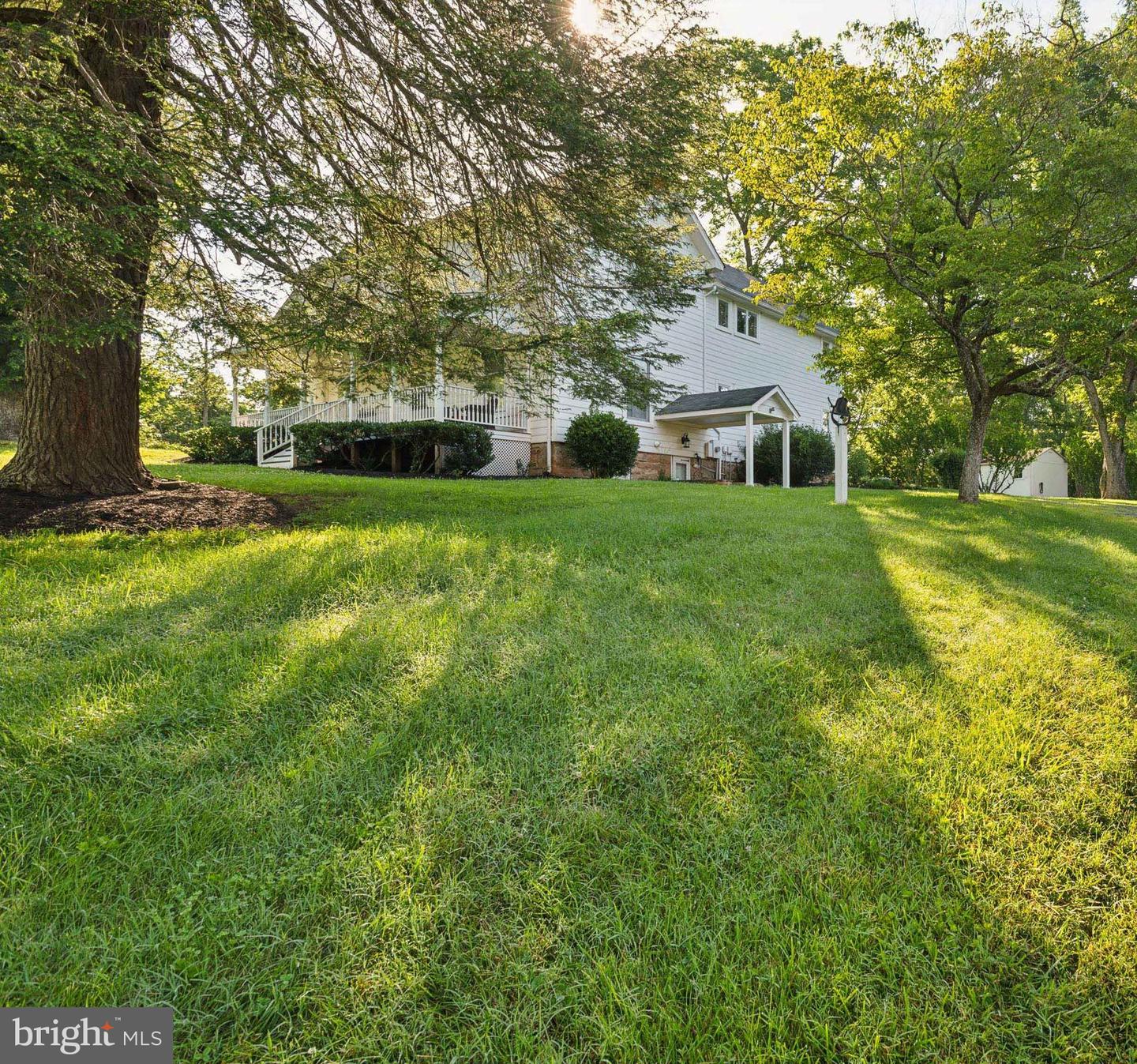 7811 CARTERS RUN DR, MARSHALL, Virginia 20115, 4 Bedrooms Bedrooms, ,3 BathroomsBathrooms,Residential,For sale,7811 CARTERS RUN DR,VAFQ2016782 MLS # VAFQ2016782