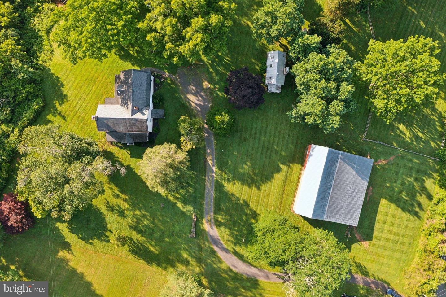 7811 CARTERS RUN DR, MARSHALL, Virginia 20115, 4 Bedrooms Bedrooms, ,3 BathroomsBathrooms,Residential,For sale,7811 CARTERS RUN DR,VAFQ2016782 MLS # VAFQ2016782