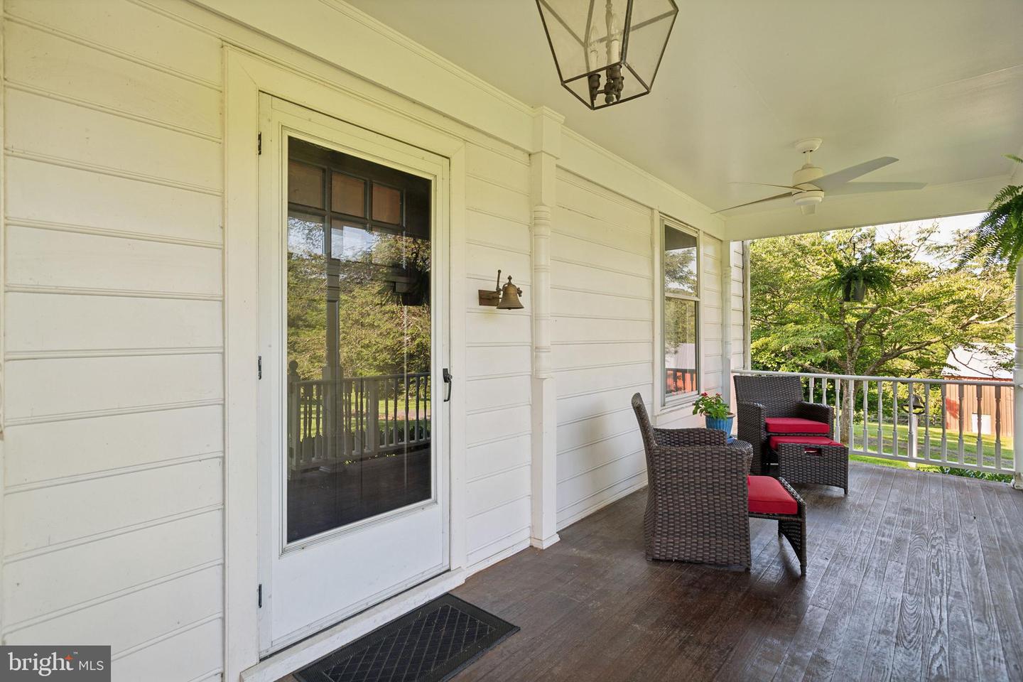 7811 CARTERS RUN DR, MARSHALL, Virginia 20115, 4 Bedrooms Bedrooms, ,3 BathroomsBathrooms,Residential,For sale,7811 CARTERS RUN DR,VAFQ2016782 MLS # VAFQ2016782