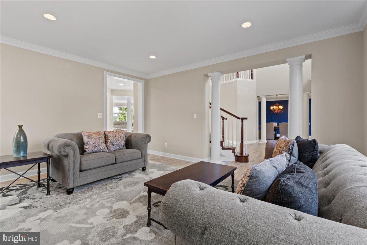 20428 CRIMSON PL, LEESBURG, Virginia 20175, 7 Bedrooms Bedrooms, ,5 BathroomsBathrooms,Residential,For sale,20428 CRIMSON PL,VALO2098168 MLS # VALO2098168