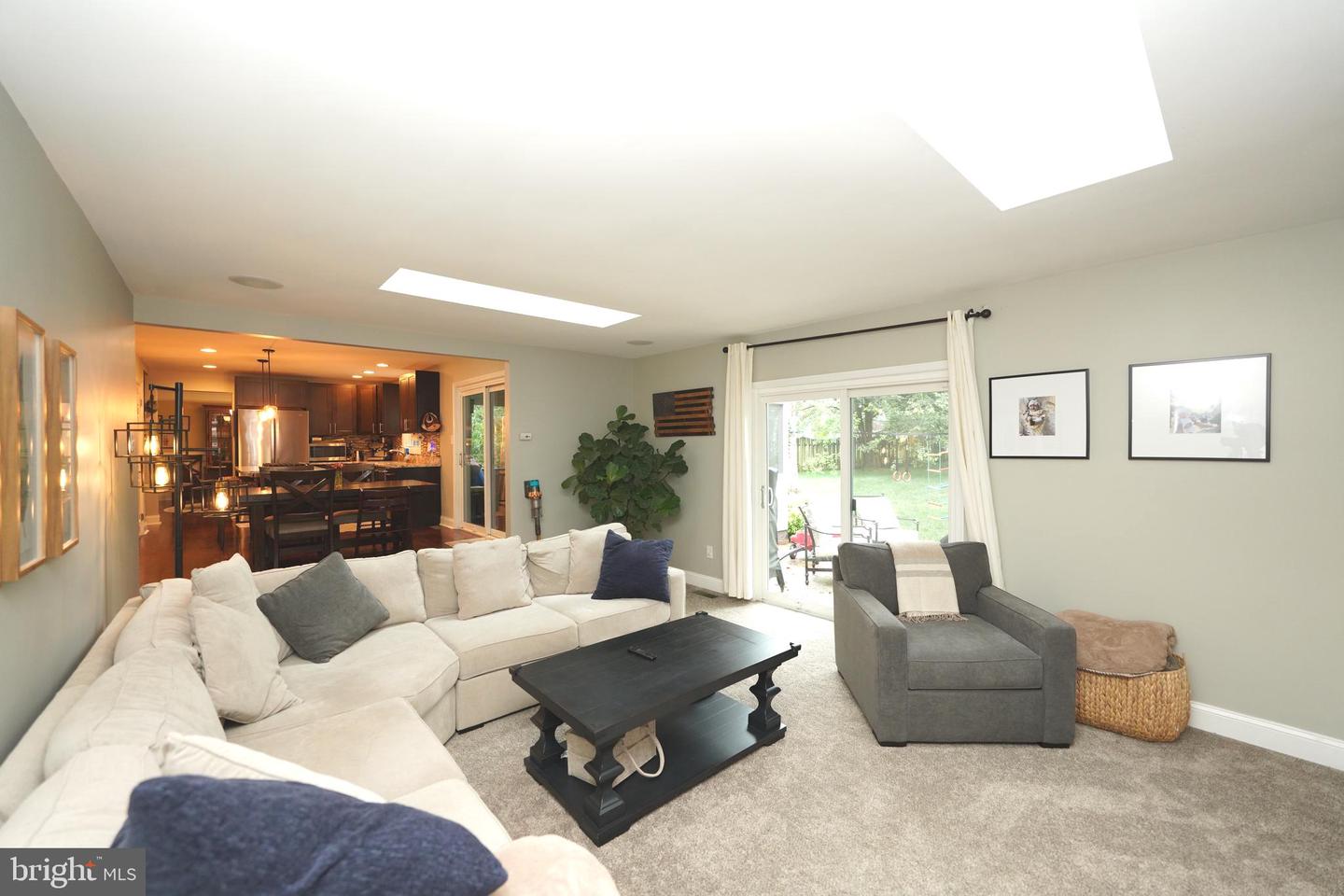 2411 POPKINS LN, ALEXANDRIA, Virginia 22306, 5 Bedrooms Bedrooms, ,3 BathroomsBathrooms,Residential,For sale,2411 POPKINS LN,VAFX2245060 MLS # VAFX2245060
