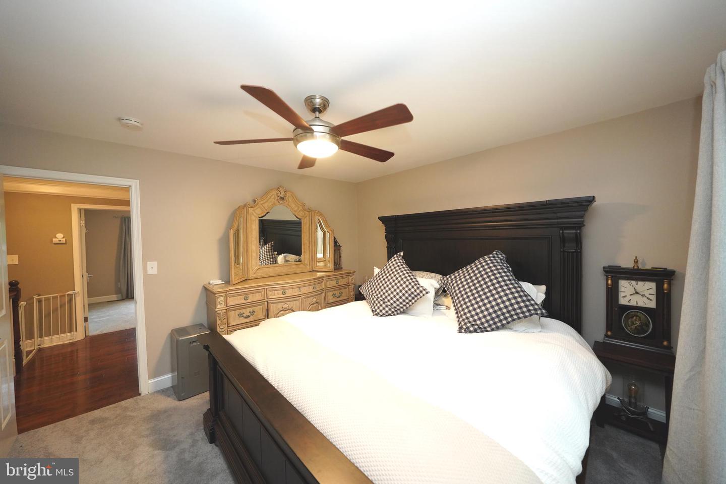 2411 POPKINS LN, ALEXANDRIA, Virginia 22306, 5 Bedrooms Bedrooms, ,3 BathroomsBathrooms,Residential,For sale,2411 POPKINS LN,VAFX2245060 MLS # VAFX2245060