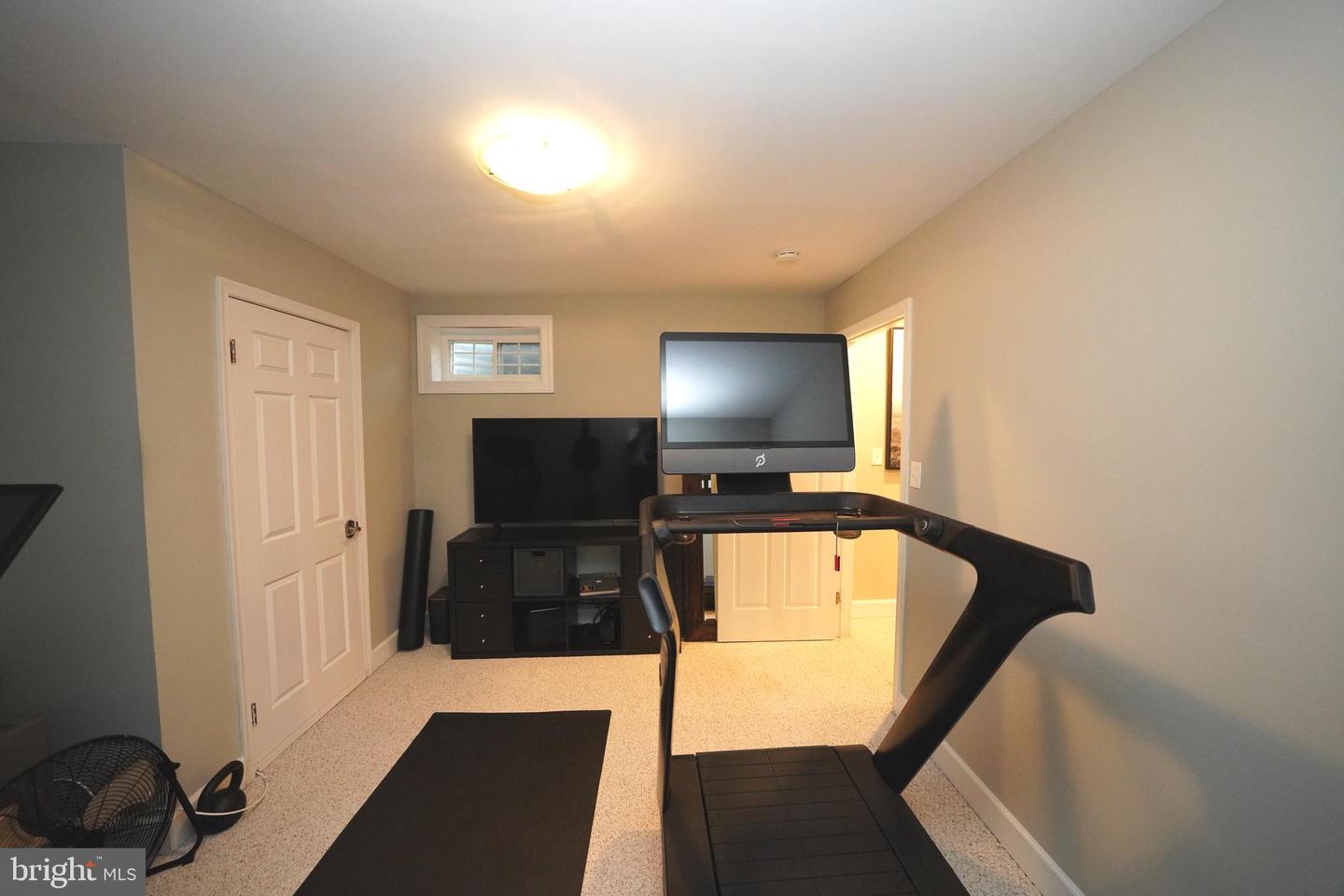 2411 POPKINS LN, ALEXANDRIA, Virginia 22306, 5 Bedrooms Bedrooms, ,3 BathroomsBathrooms,Residential,For sale,2411 POPKINS LN,VAFX2245060 MLS # VAFX2245060