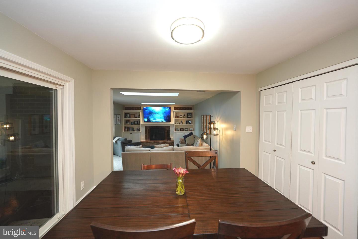 2411 POPKINS LN, ALEXANDRIA, Virginia 22306, 5 Bedrooms Bedrooms, ,3 BathroomsBathrooms,Residential,For sale,2411 POPKINS LN,VAFX2245060 MLS # VAFX2245060
