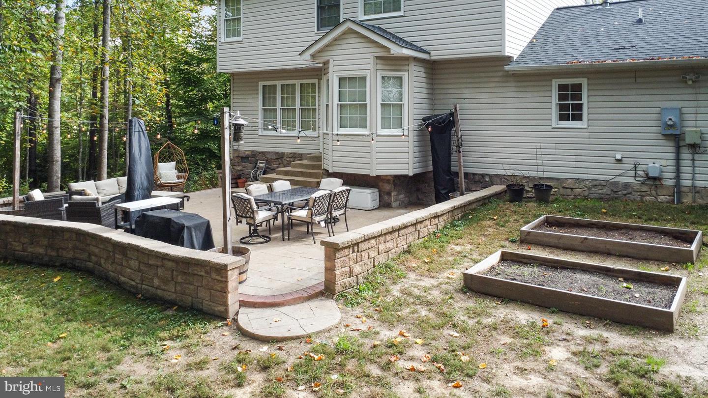 11006 CHESTERWOOD DR, SPOTSYLVANIA, Virginia 22553, 3 Bedrooms Bedrooms, ,2 BathroomsBathrooms,Residential,For sale,11006 CHESTERWOOD DR,VASP2033988 MLS # VASP2033988
