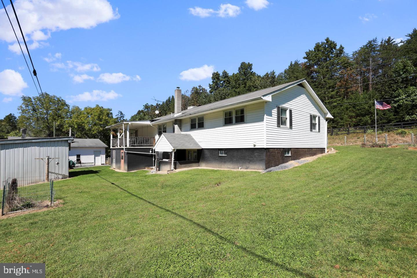 82 BROAD RUN RD, BENTONVILLE, Virginia 22610, 3 Bedrooms Bedrooms, ,2 BathroomsBathrooms,Residential,For sale,82 BROAD RUN RD,VAWR2011494 MLS # VAWR2011494