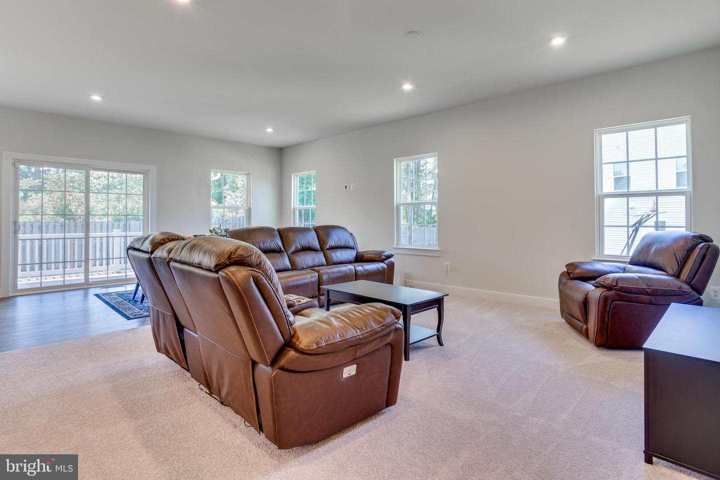 15167 HAYMARKET LANDING DR, HAYMARKET, Virginia 20169, 4 Bedrooms Bedrooms, ,2 BathroomsBathrooms,Residential,For sale,15167 HAYMARKET LANDING DR,VAPW2097292 MLS # VAPW2097292