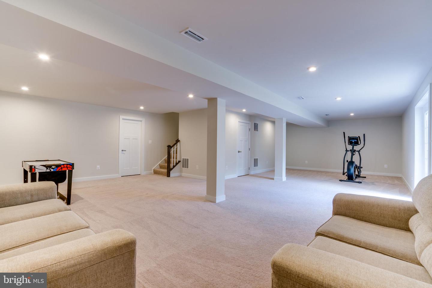 15167 HAYMARKET LANDING DR, HAYMARKET, Virginia 20169, 4 Bedrooms Bedrooms, ,2 BathroomsBathrooms,Residential,For sale,15167 HAYMARKET LANDING DR,VAPW2097292 MLS # VAPW2097292