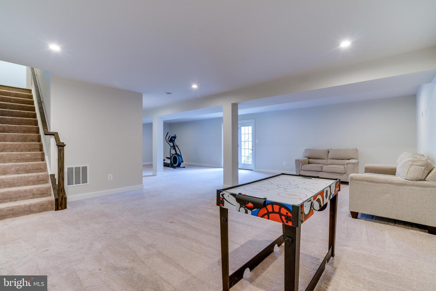 15167 HAYMARKET LANDING DR, HAYMARKET, Virginia 20169, 4 Bedrooms Bedrooms, ,2 BathroomsBathrooms,Residential,For sale,15167 HAYMARKET LANDING DR,VAPW2097292 MLS # VAPW2097292