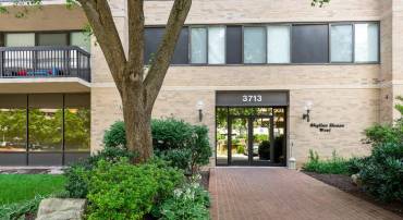 3713 S GEORGE MASON DR #T5, FALLS CHURCH, Virginia 22041, 3 Bedrooms Bedrooms, ,2 BathroomsBathrooms,Residential,For sale,3713 S GEORGE MASON DR #T5,VAFX2248108 MLS # VAFX2248108