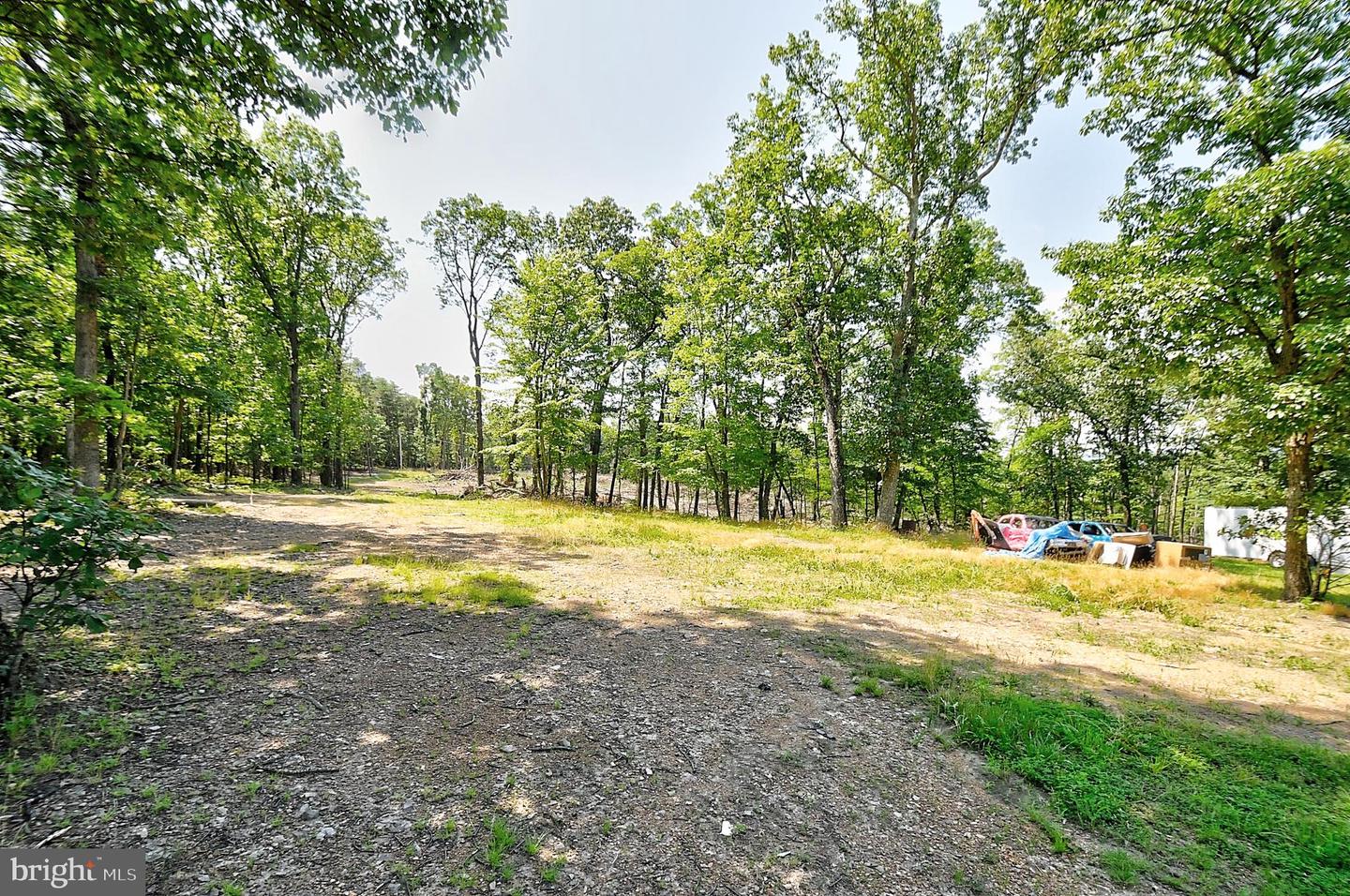 121 SWEETBRIAR LN, WINCHESTER, Virginia 22603, 4 Bedrooms Bedrooms, ,3 BathroomsBathrooms,Residential,For sale,121 SWEETBRIAR LN,VAFV2034970 MLS # VAFV2034970