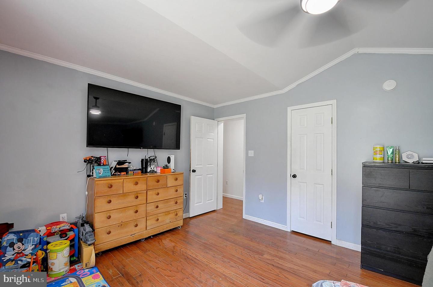 121 SWEETBRIAR LN, WINCHESTER, Virginia 22603, 4 Bedrooms Bedrooms, ,3 BathroomsBathrooms,Residential,For sale,121 SWEETBRIAR LN,VAFV2034970 MLS # VAFV2034970
