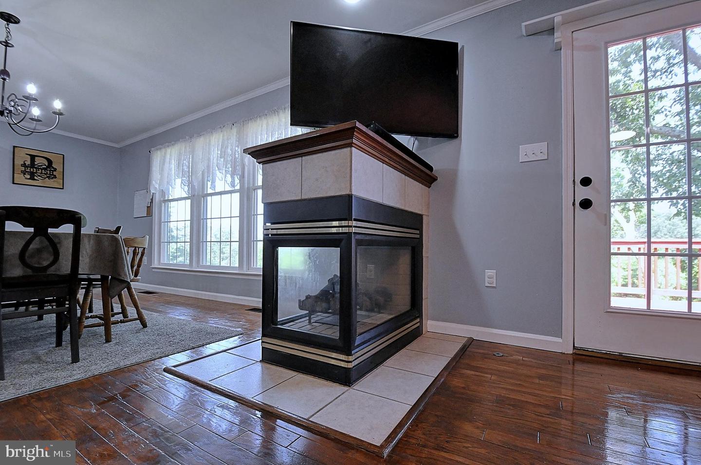 121 SWEETBRIAR LN, WINCHESTER, Virginia 22603, 4 Bedrooms Bedrooms, ,3 BathroomsBathrooms,Residential,For sale,121 SWEETBRIAR LN,VAFV2034970 MLS # VAFV2034970