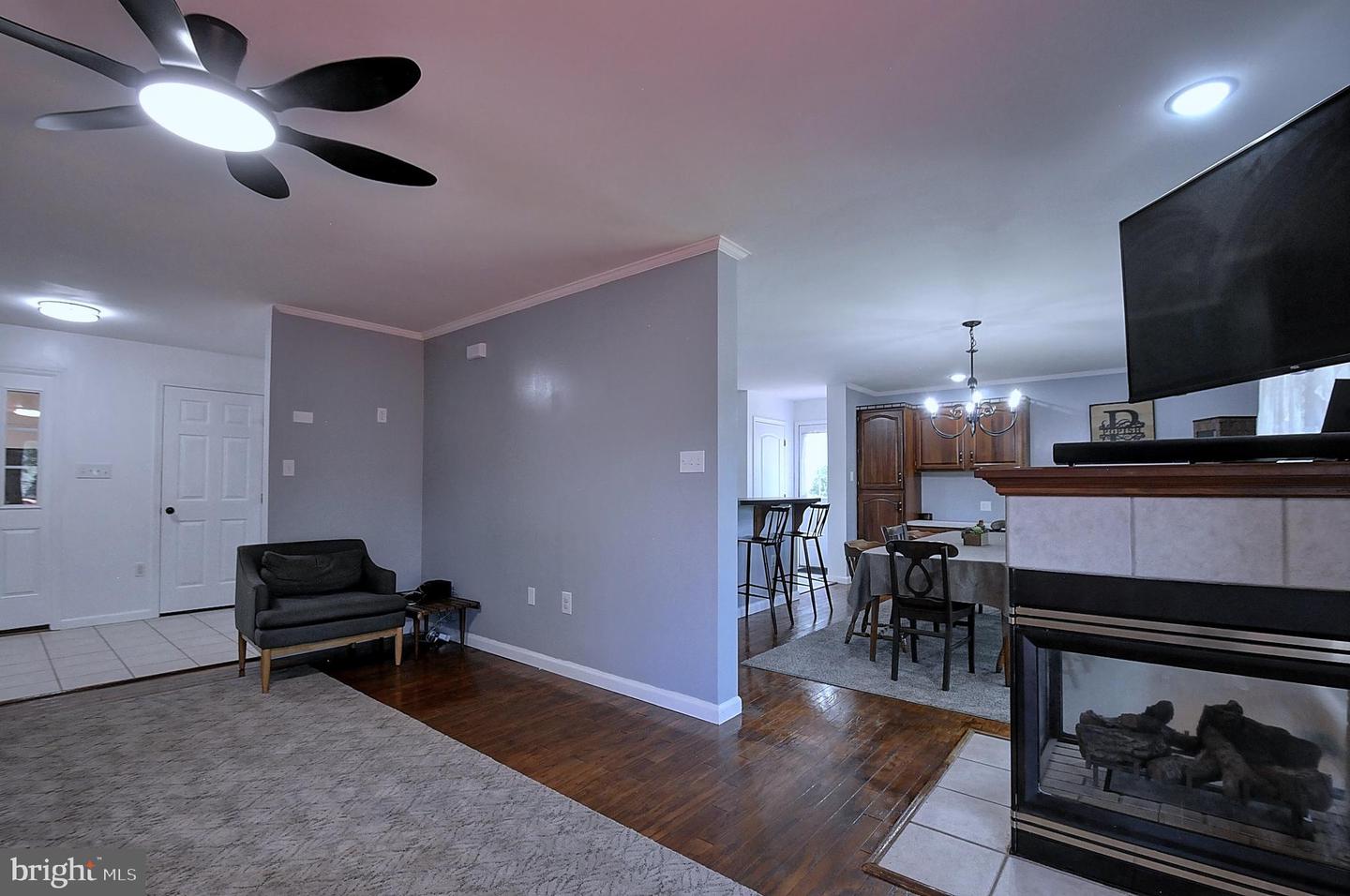 121 SWEETBRIAR LN, WINCHESTER, Virginia 22603, 4 Bedrooms Bedrooms, ,3 BathroomsBathrooms,Residential,For sale,121 SWEETBRIAR LN,VAFV2034970 MLS # VAFV2034970