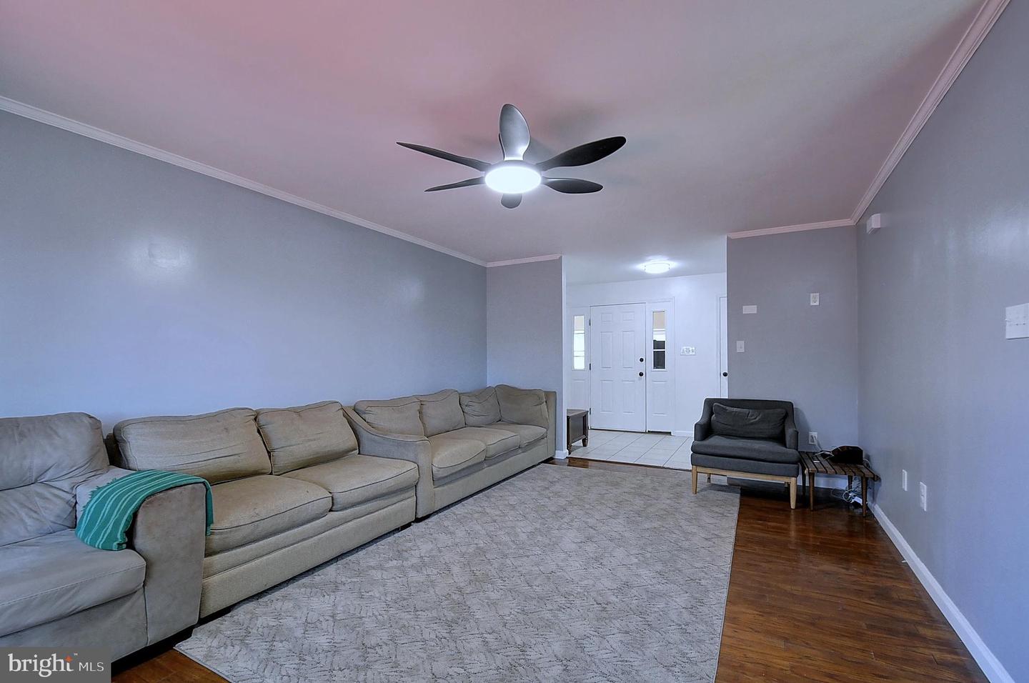 121 SWEETBRIAR LN, WINCHESTER, Virginia 22603, 4 Bedrooms Bedrooms, ,3 BathroomsBathrooms,Residential,For sale,121 SWEETBRIAR LN,VAFV2034970 MLS # VAFV2034970