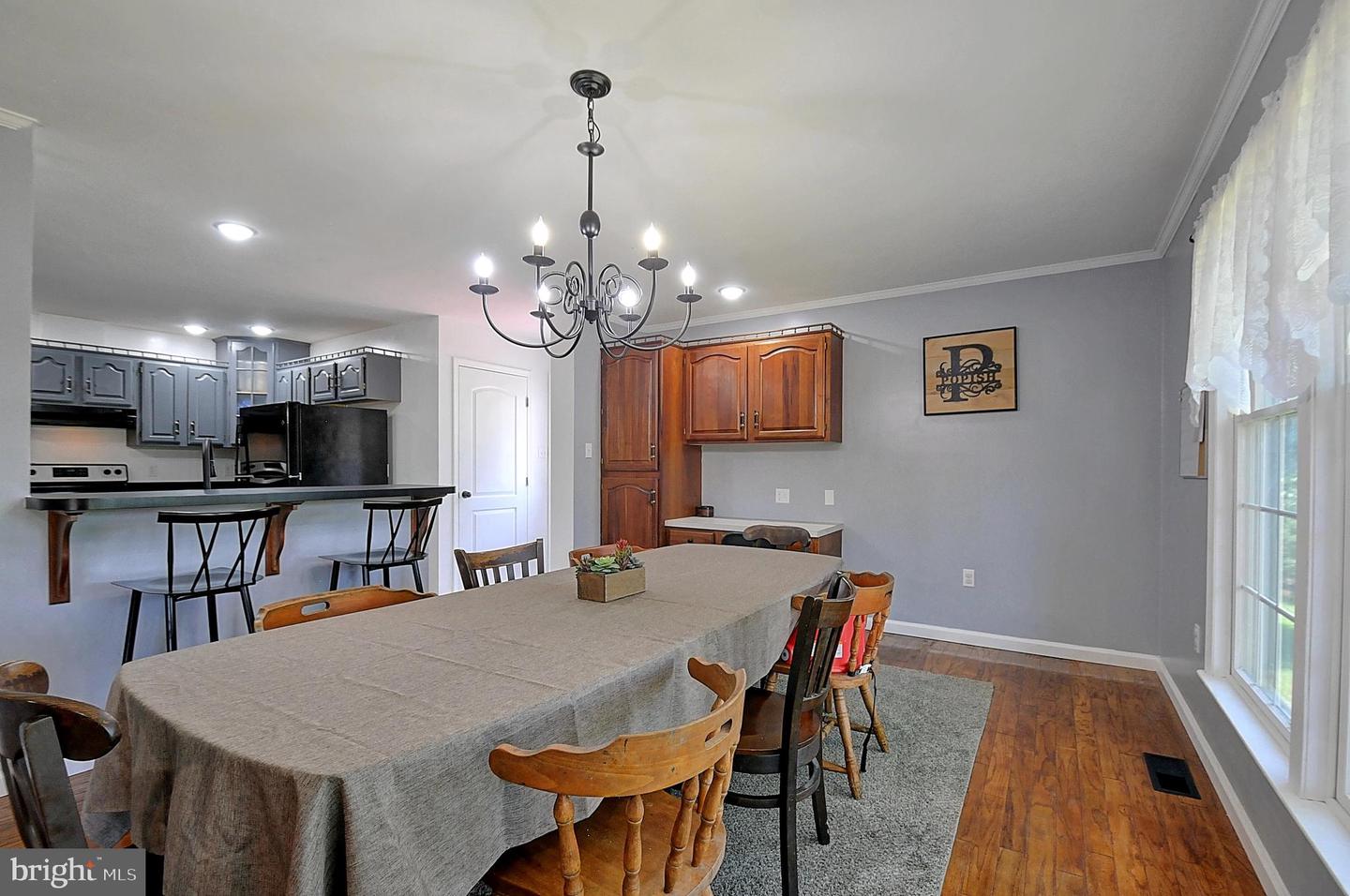 121 SWEETBRIAR LN, WINCHESTER, Virginia 22603, 4 Bedrooms Bedrooms, ,3 BathroomsBathrooms,Residential,For sale,121 SWEETBRIAR LN,VAFV2034970 MLS # VAFV2034970