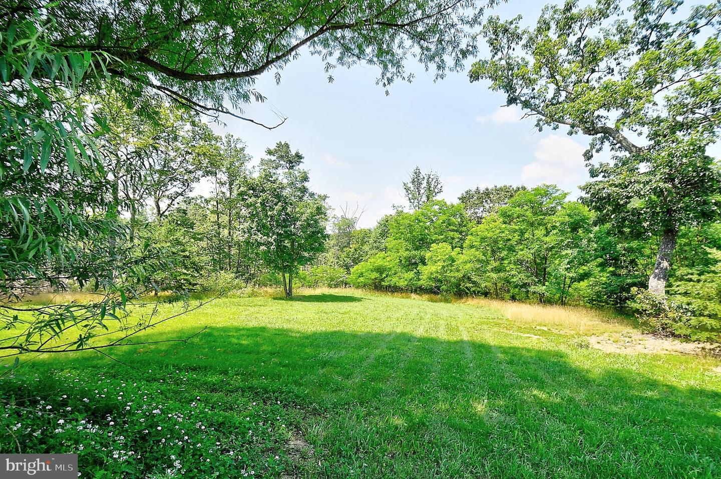 121 SWEETBRIAR LN, WINCHESTER, Virginia 22603, 4 Bedrooms Bedrooms, ,3 BathroomsBathrooms,Residential,For sale,121 SWEETBRIAR LN,VAFV2034970 MLS # VAFV2034970