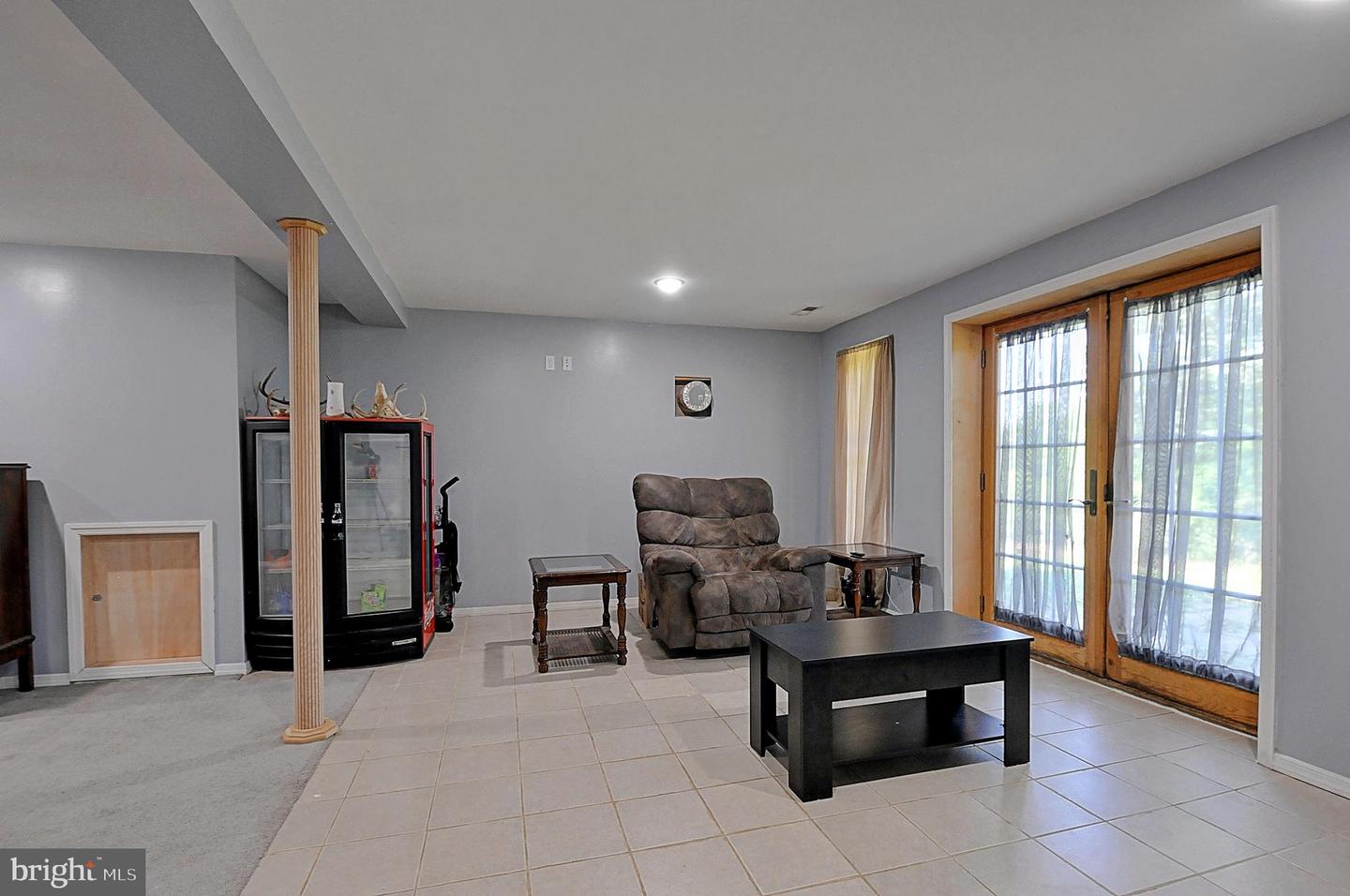 121 SWEETBRIAR LN, WINCHESTER, Virginia 22603, 4 Bedrooms Bedrooms, ,3 BathroomsBathrooms,Residential,For sale,121 SWEETBRIAR LN,VAFV2034970 MLS # VAFV2034970