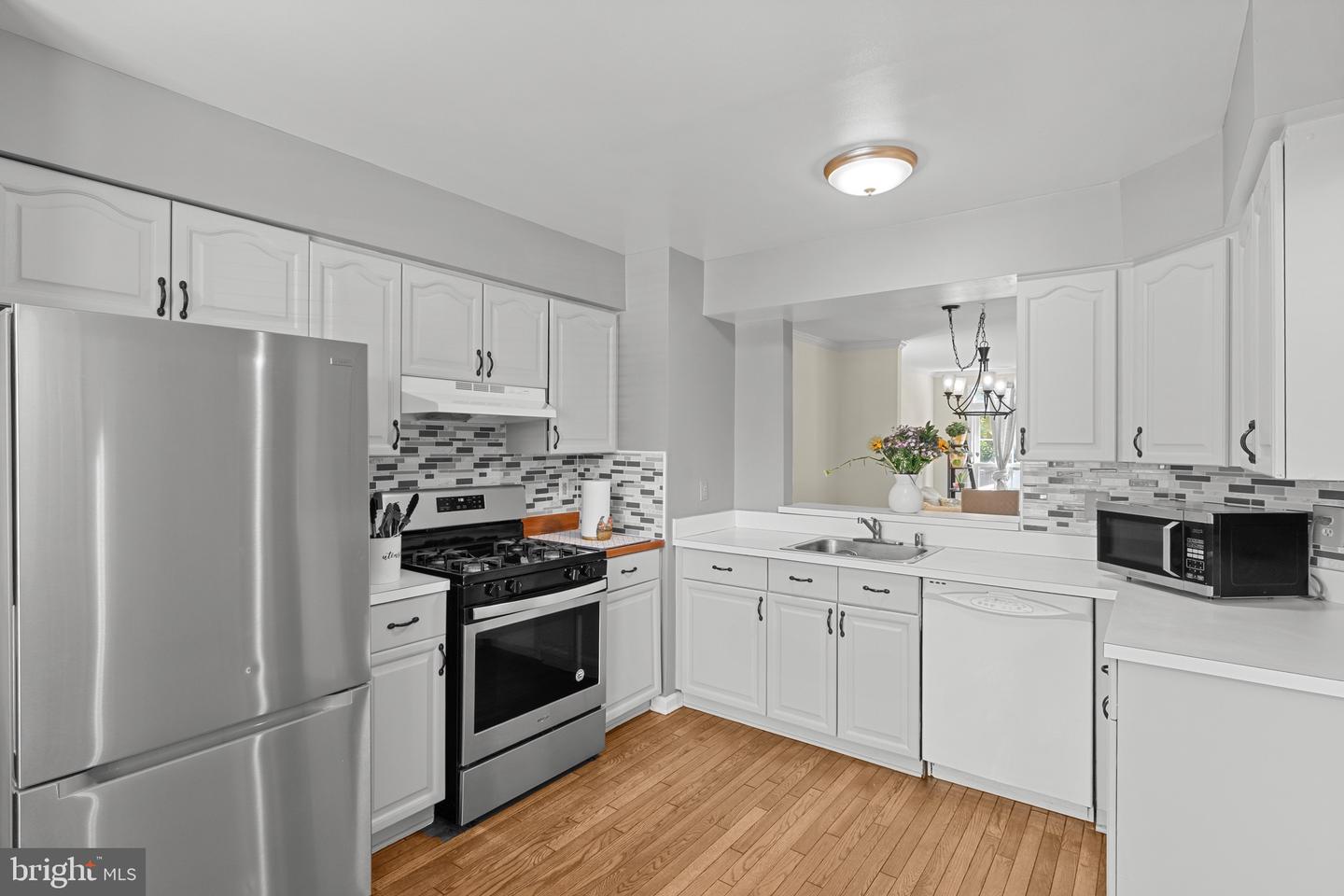 21196 WINDING BROOK SQ, ASHBURN, Virginia 20147, 3 Bedrooms Bedrooms, ,3 BathroomsBathrooms,Residential,For sale,21196 WINDING BROOK SQ,VALO2099864 MLS # VALO2099864