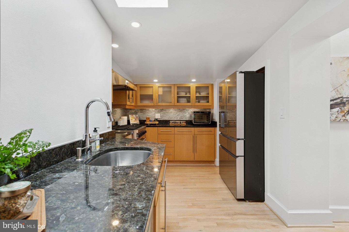 1915 CALVERT ST NW #500, WASHINGTON, District Of Columbia 20009, 1 Bedroom Bedrooms, ,1 BathroomBathrooms,Residential,For sale,1915 CALVERT ST NW #500,DCDC2206508 MLS # DCDC2206508