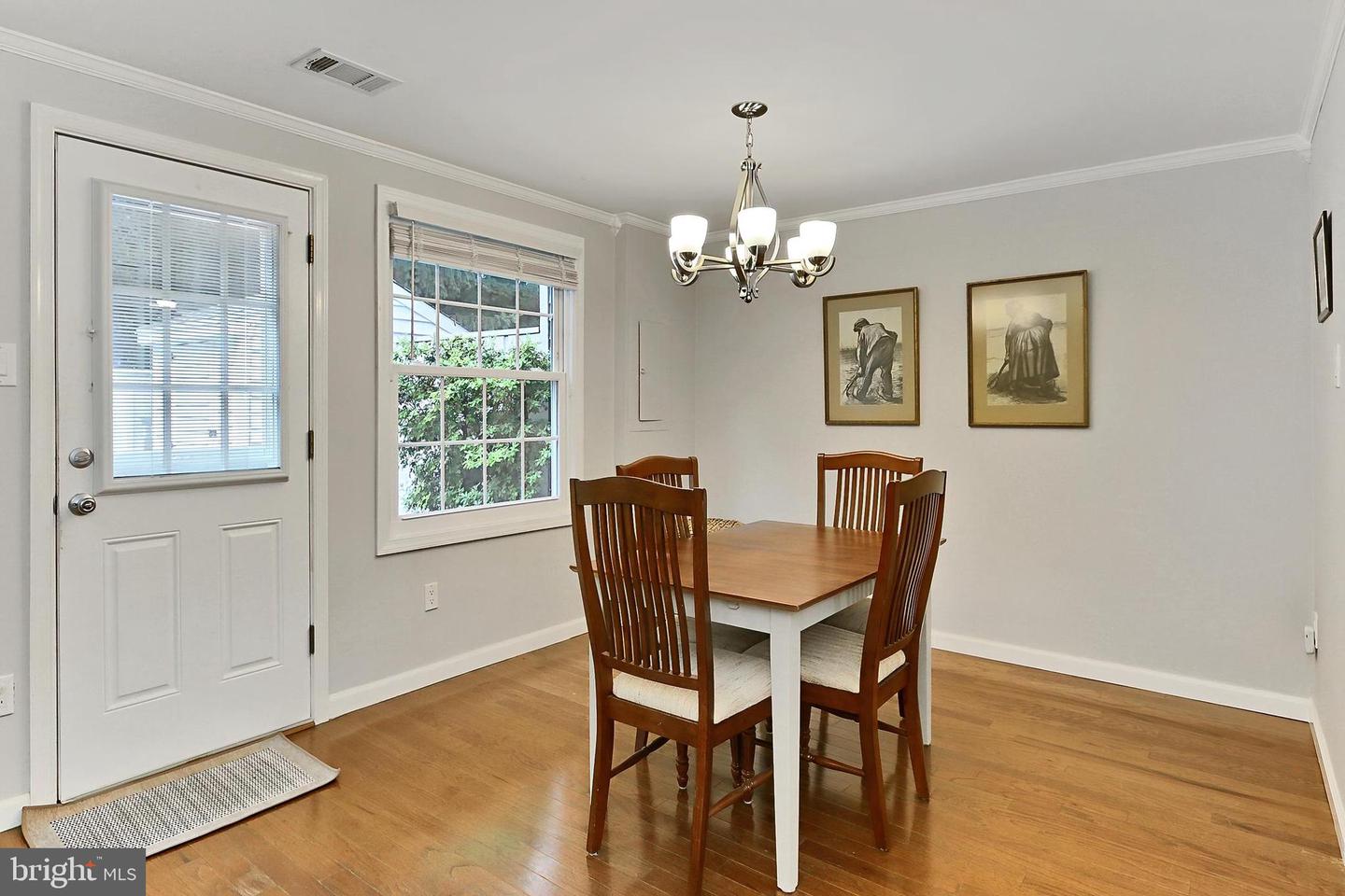 1581 POPLAR GROVE DR, RESTON, Virginia 20194, 3 Bedrooms Bedrooms, ,2 BathroomsBathrooms,Residential,For sale,1581 POPLAR GROVE DR,VAFX2249252 MLS # VAFX2249252